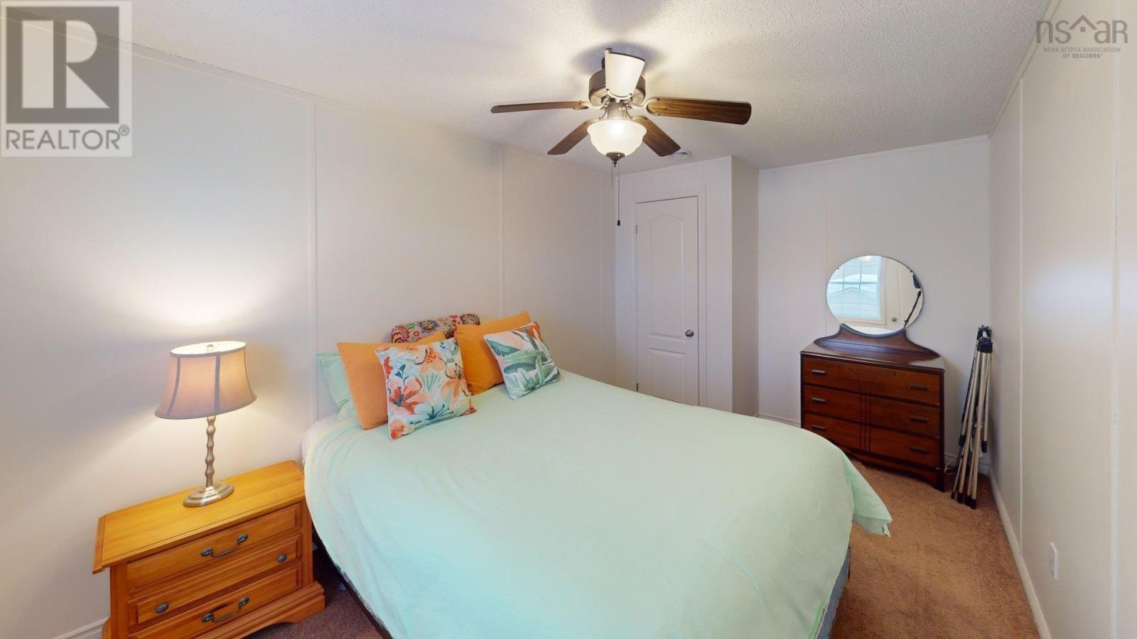 18 Hazel Street, Sackville Estates, Nova Scotia  B4E 1E4 - Photo 28 - 202602355