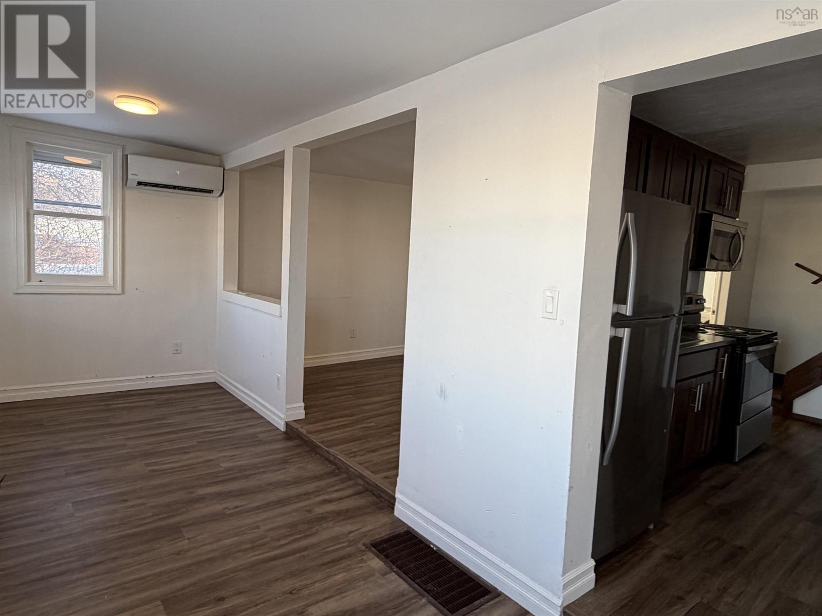 250 North Main Street, Trenton, Nova Scotia  B0K 1X0 - Photo 7 - 202602367