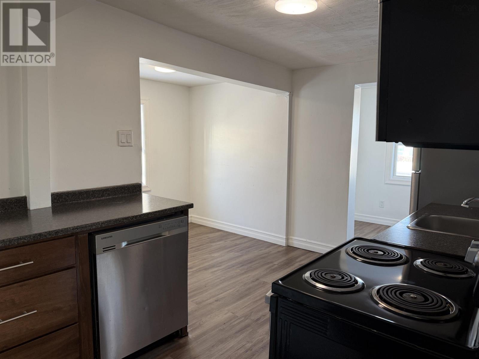 250 North Main Street, Trenton, Nova Scotia  B0K 1X0 - Photo 9 - 202602367