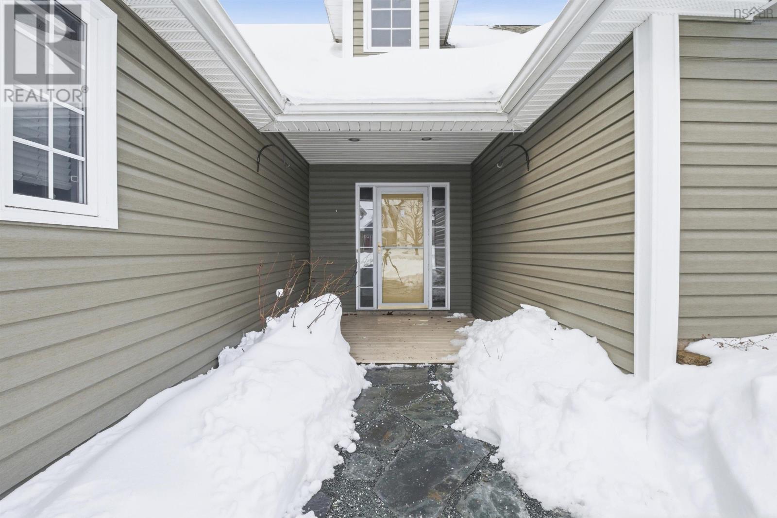 71 Longard Drive, Timberlea, Nova Scotia  B3T 2E1 - Photo 3 - 202602385