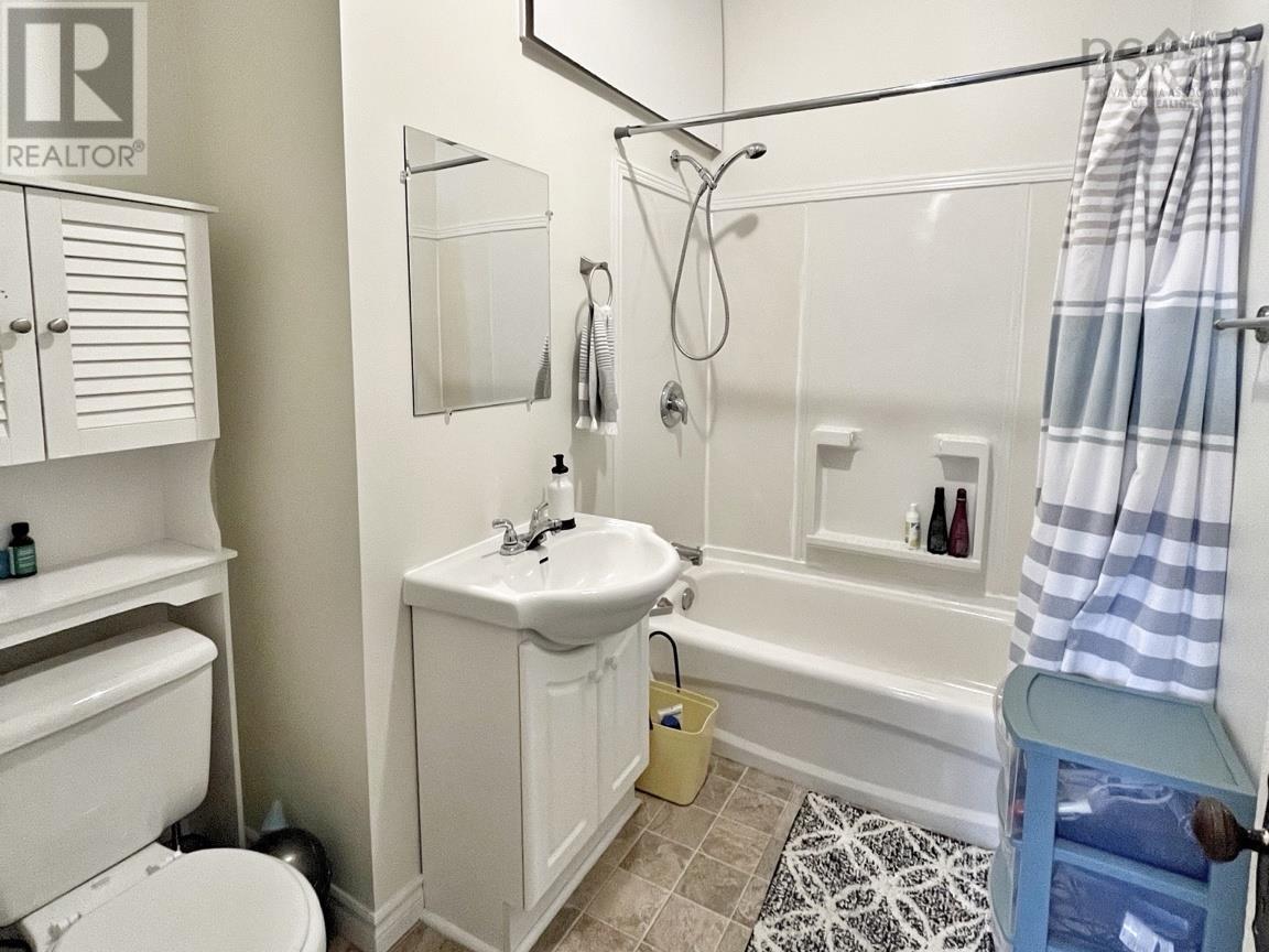 52-62 Gerrish Street, Windsor, Nova Scotia  B0N 2T0 - Photo 31 - 202602489