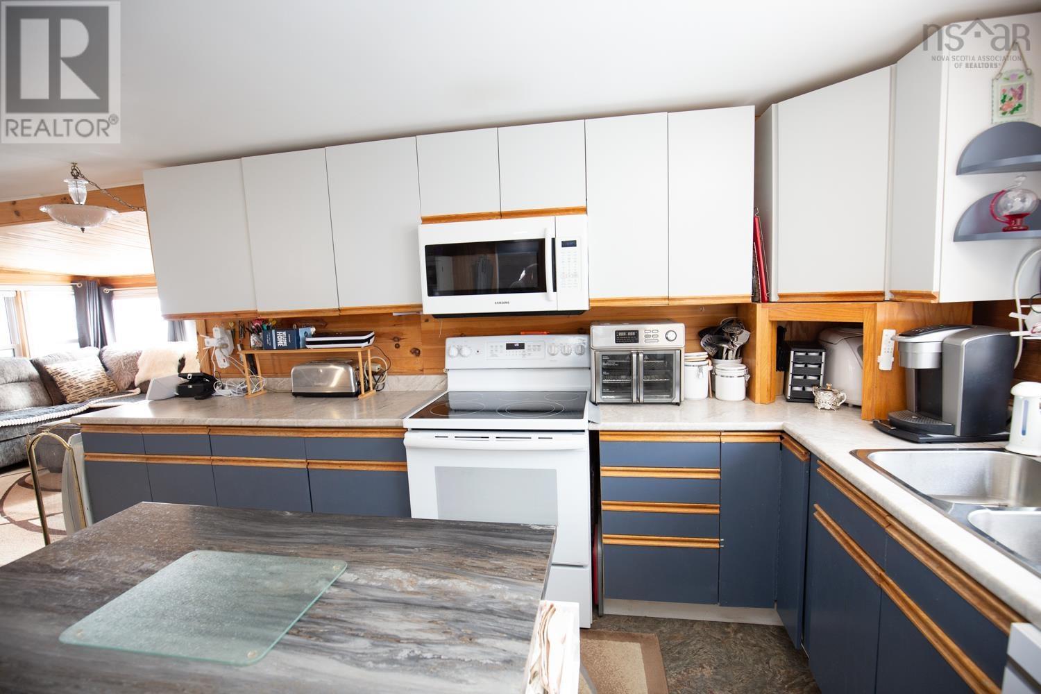 402 Smith Point Road, Fox Harbour, Nova Scotia  B0K 1Y0 - Photo 7 - 202602503