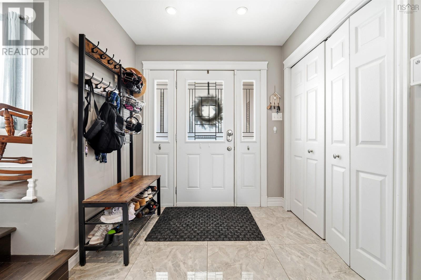 15 Bellroyal Court, Cole Harbour, Nova Scotia  B2V 2B4 - Photo 3 - 202602588