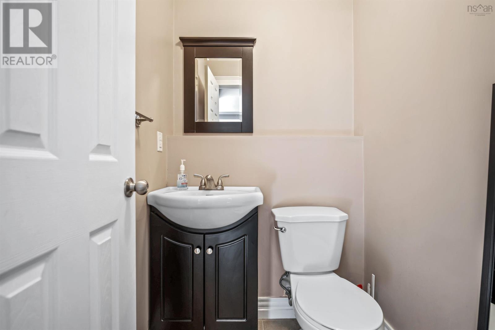 15 Bellroyal Court, Cole Harbour, Nova Scotia  B2V 2B4 - Photo 36 - 202602588