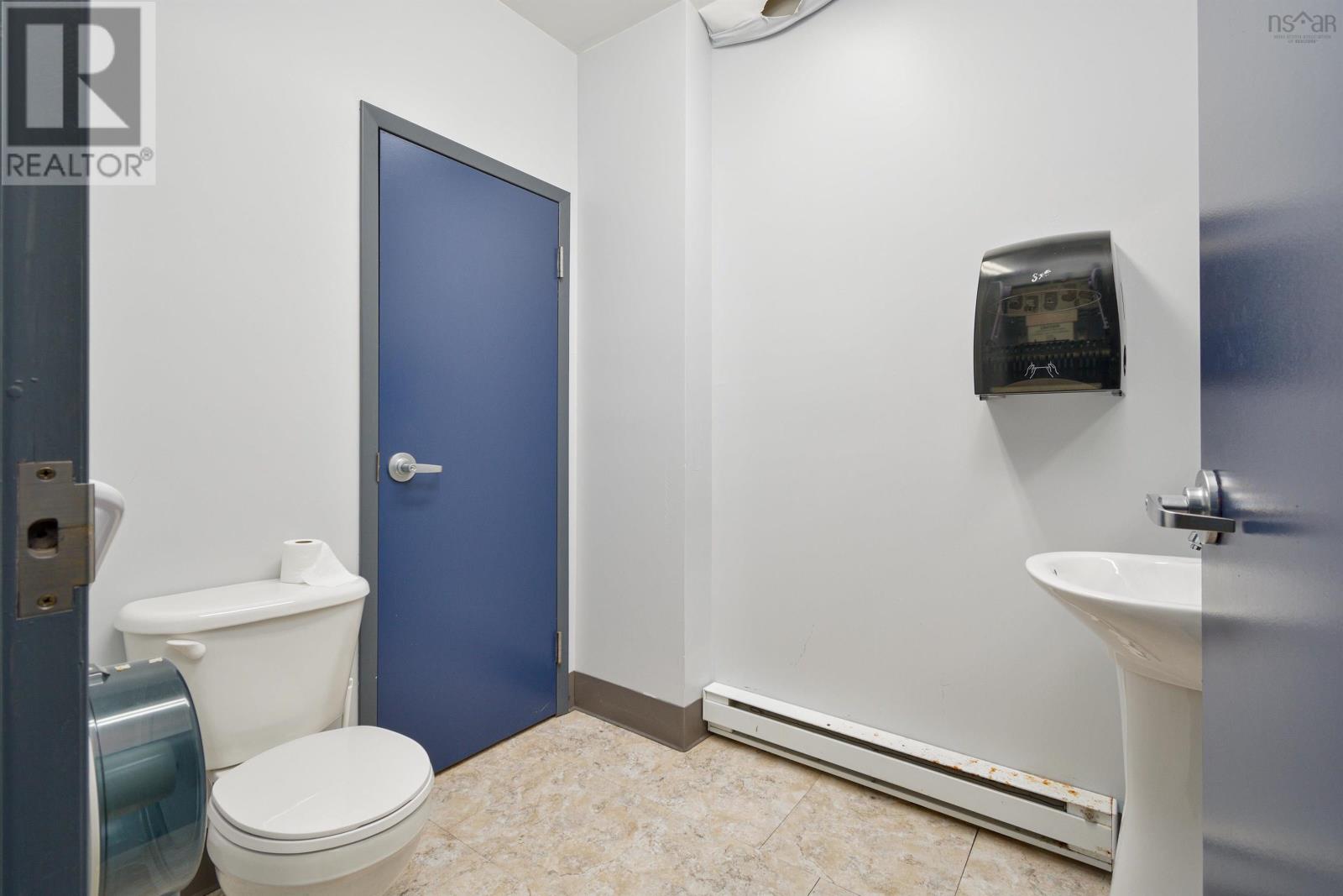 74 Townsend Street, Sydney, Nova Scotia  B1P 5C8 - Photo 15 - 202602605