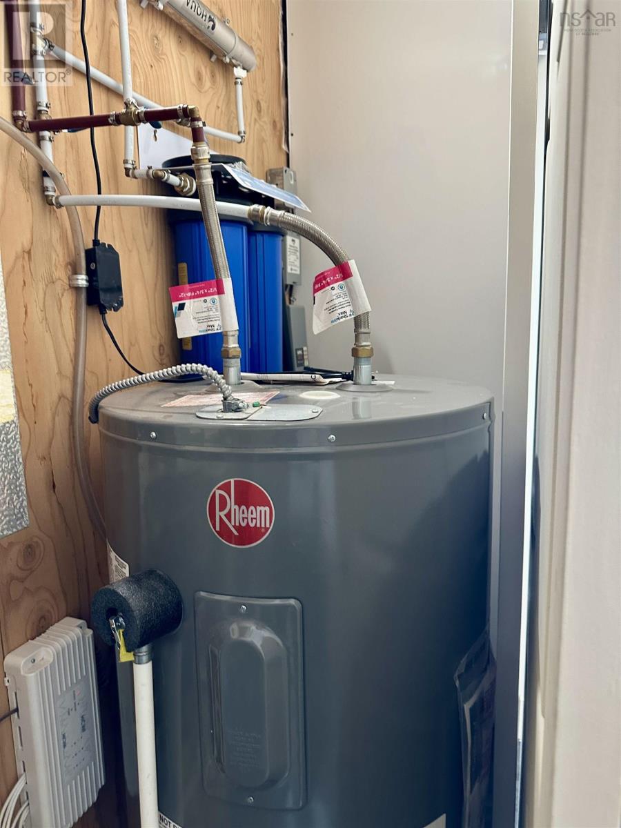 1494 Big Harbour Island, Big Harbour Island, Nova Scotia  B0E 2Y0 - Photo 34 - 202602648