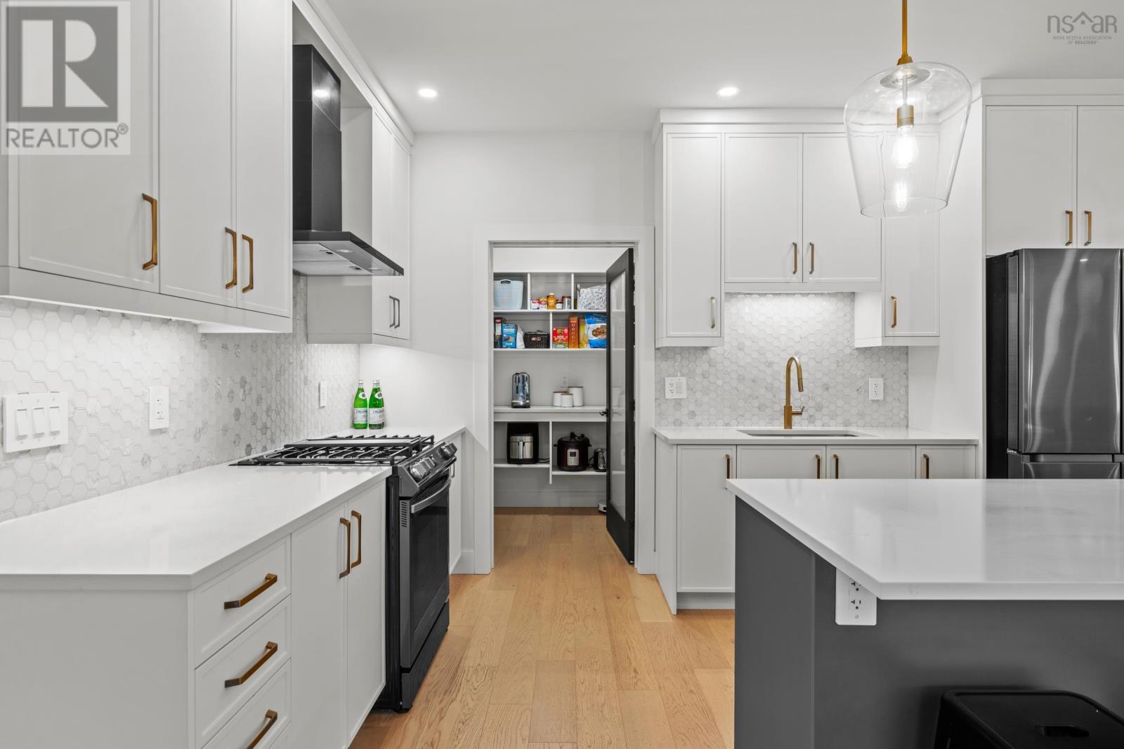 220 Talus Avenue, Bedford, Nova Scotia  B4B 2G3 - Photo 11 - 202602653