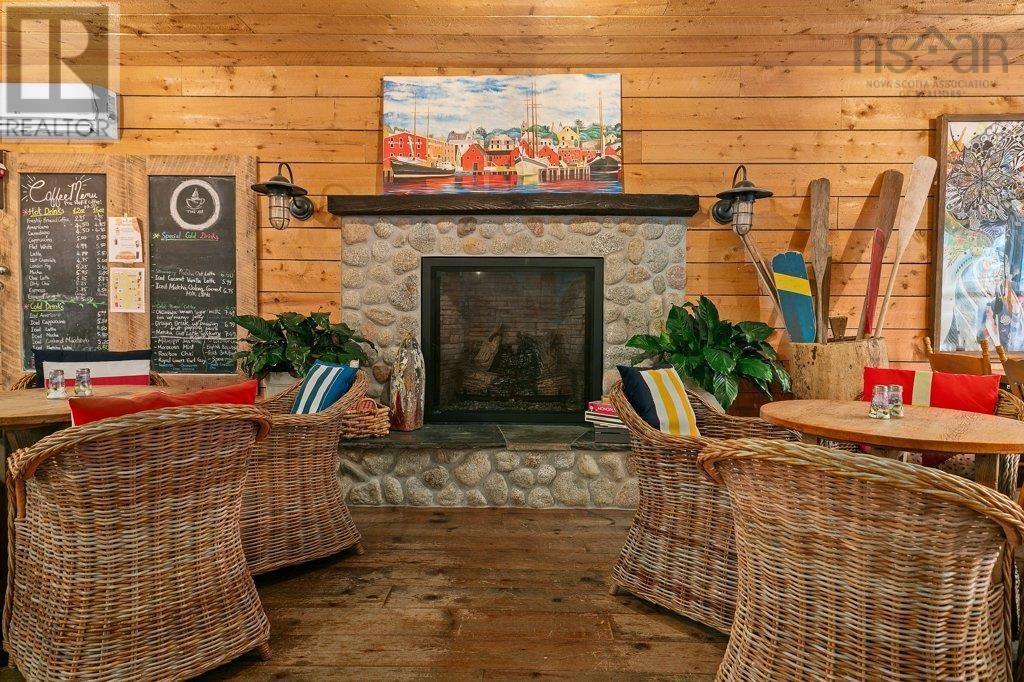 43 Queen Street, Chester, Nova Scotia  B0J 1J0 - Photo 5 - 202602659