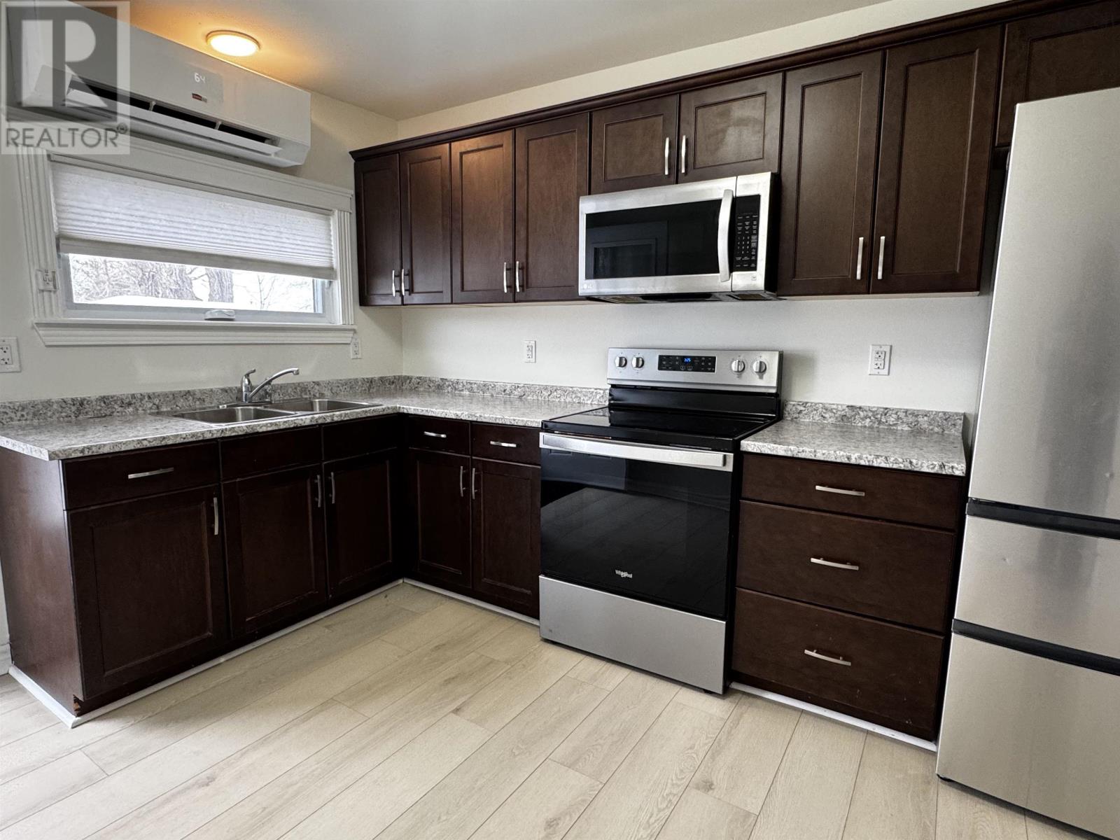 41-43 Concord Street, Glace Bay, Nova Scotia  B1A 3A7 - Photo 12 - 202602674