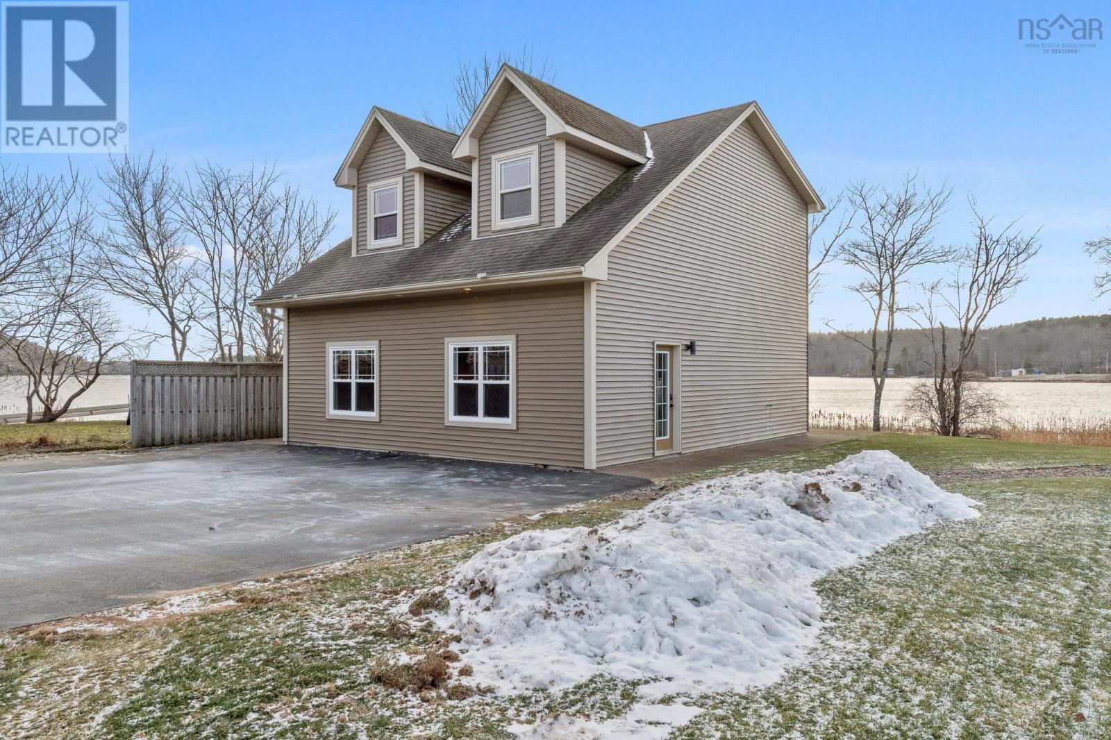 3175 Highway 2, Fall River, Nova Scotia  B2T 1J5 - Photo 5 - 202602691