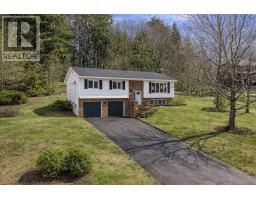 212 Howe Avenue, fall river, Nova Scotia