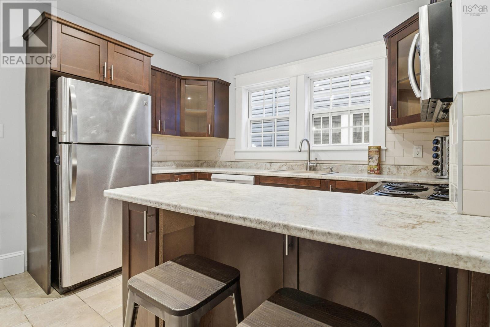 6229-6231 Allan Street, Halifax, Nova Scotia  B3L 1G6 - Photo 11 - 202602726