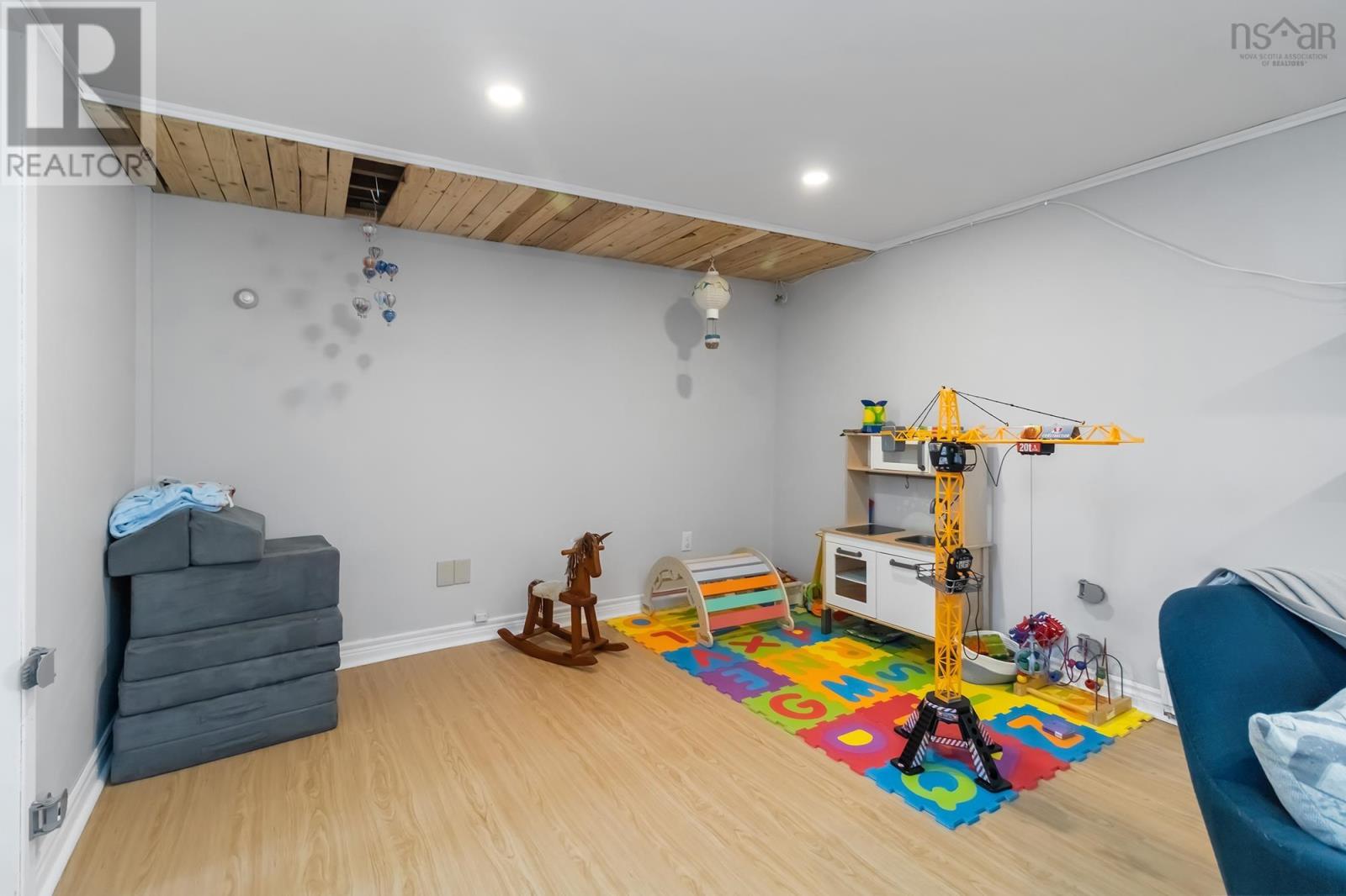 132 Charlottetown Way, Dartmouth, Nova Scotia  B2W 3A6 - Photo 32 - 202602777