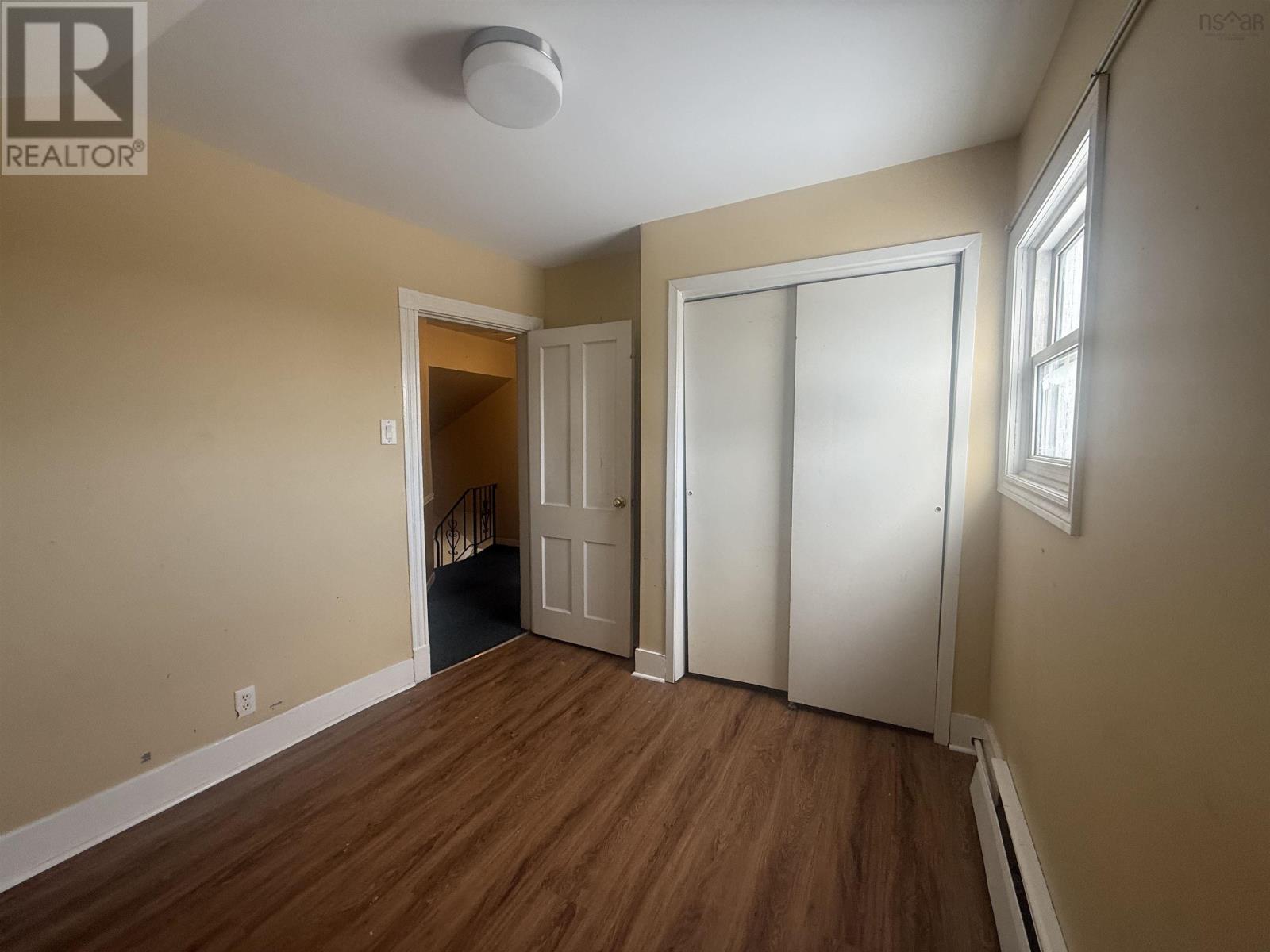 3464 Warren Ave, New Waterford, Nova Scotia  B1H 1R7 - Photo 6 - 202602851