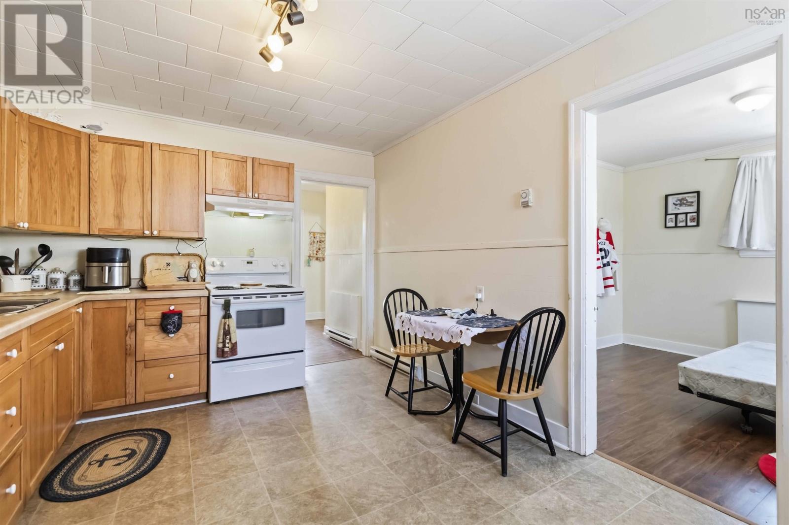 41 Alexandra Avenue, Bridgewater, Nova Scotia  B4V 1H2 - Photo 35 - 202603005