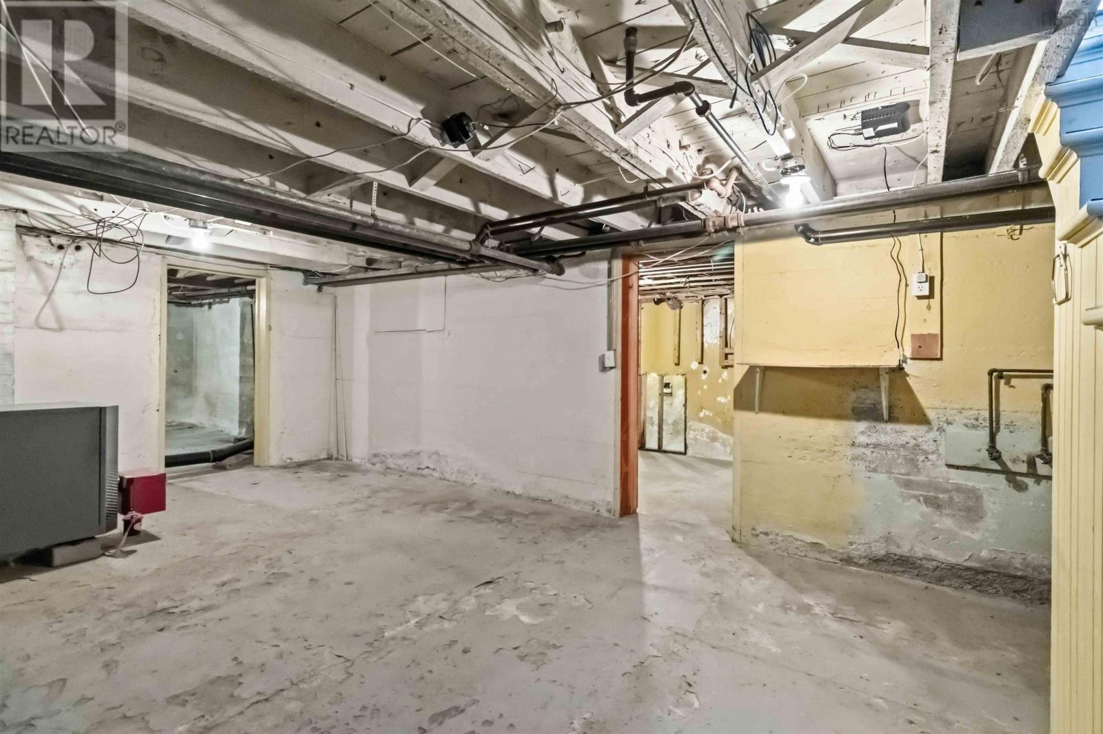 41 Alexandra Avenue, Bridgewater, Nova Scotia  B4V 1H2 - Photo 42 - 202603005