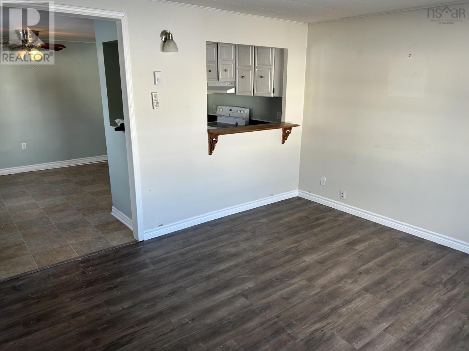 1017 Poplar Street, Westville, Nova Scotia  B0K 1S0 - Photo 3 - 202603010