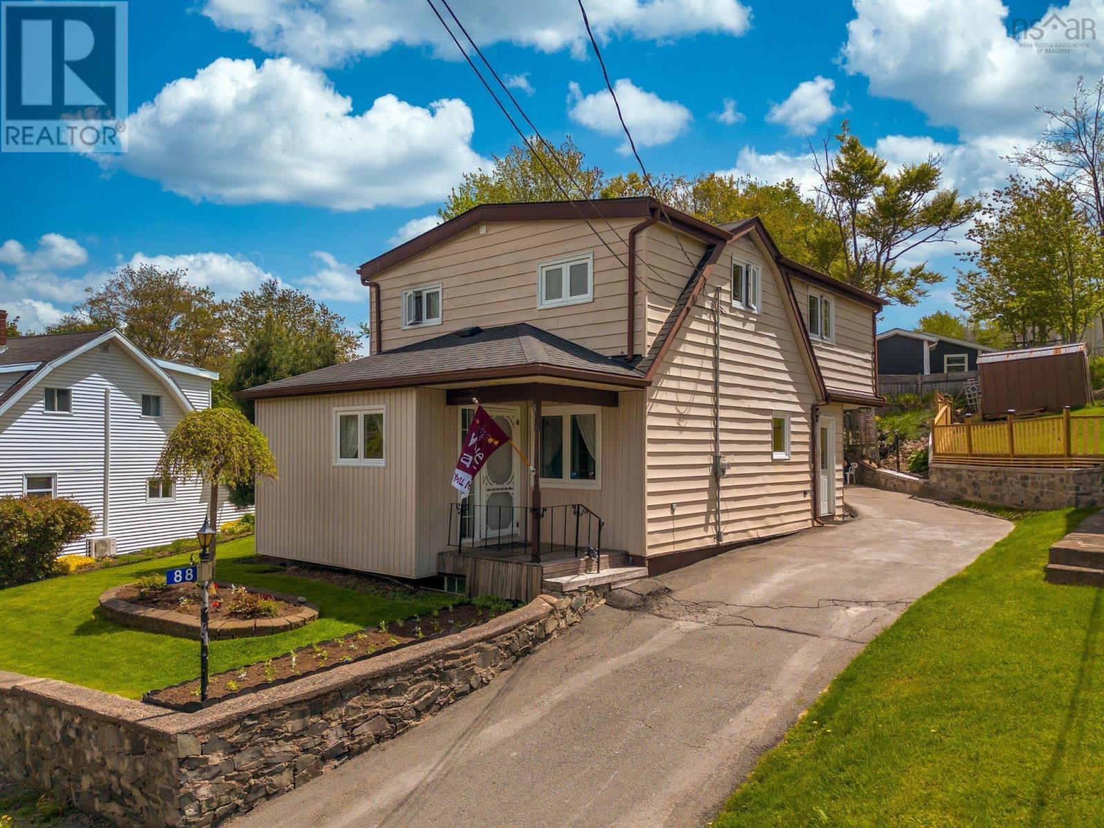 88 Armada Drive, Halifax, Nova Scotia  B3M 1P9 - Photo 2 - 202603032