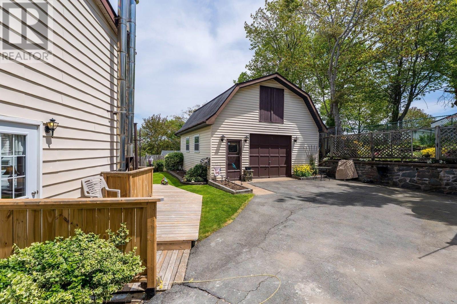 88 Armada Drive, Halifax, Nova Scotia  B3M 1P9 - Photo 3 - 202603032