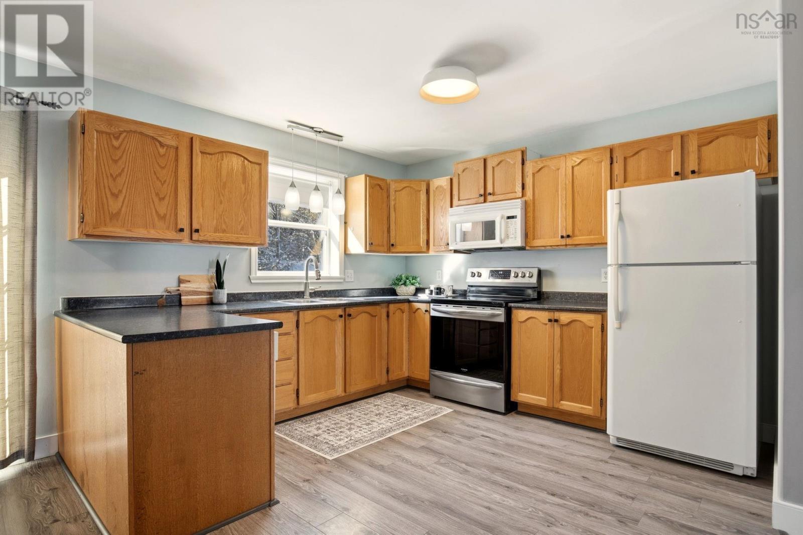 19 Bianca Court, Middle Sackville, Nova Scotia  B4E 3E2 - Photo 6 - 202603043