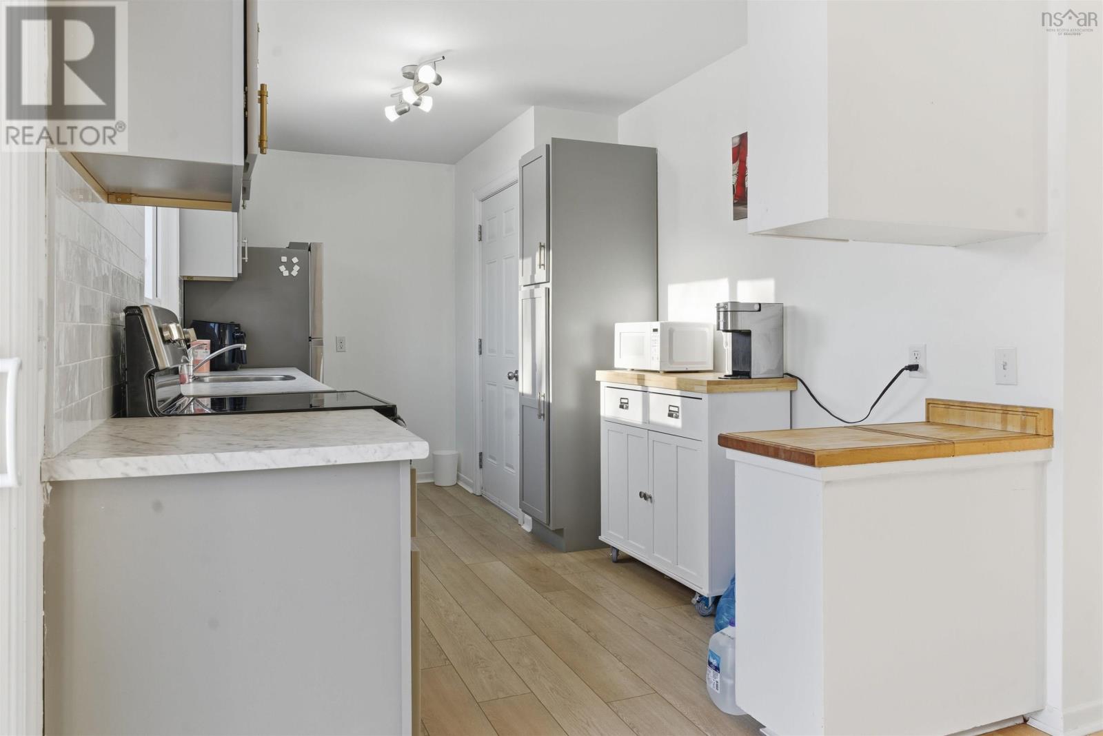 16/18 Clearview Street, Halifax, Nova Scotia  B3R 1N6 - Photo 12 - 202603048