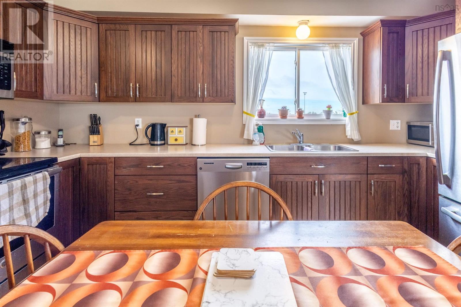 661 Willow Street, New Waterford, Nova Scotia  B1H 3W3 - Photo 17 - 202603049