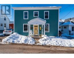 37 St James Street, annapolis royal, Nova Scotia