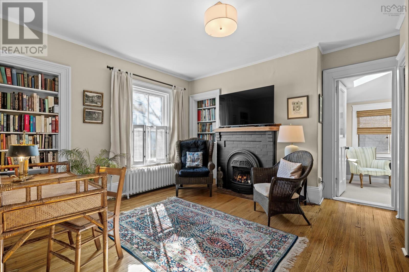 5742 Victoria Road, Halifax, Nova Scotia  B3H 1N2 - Photo 36 - 202603053