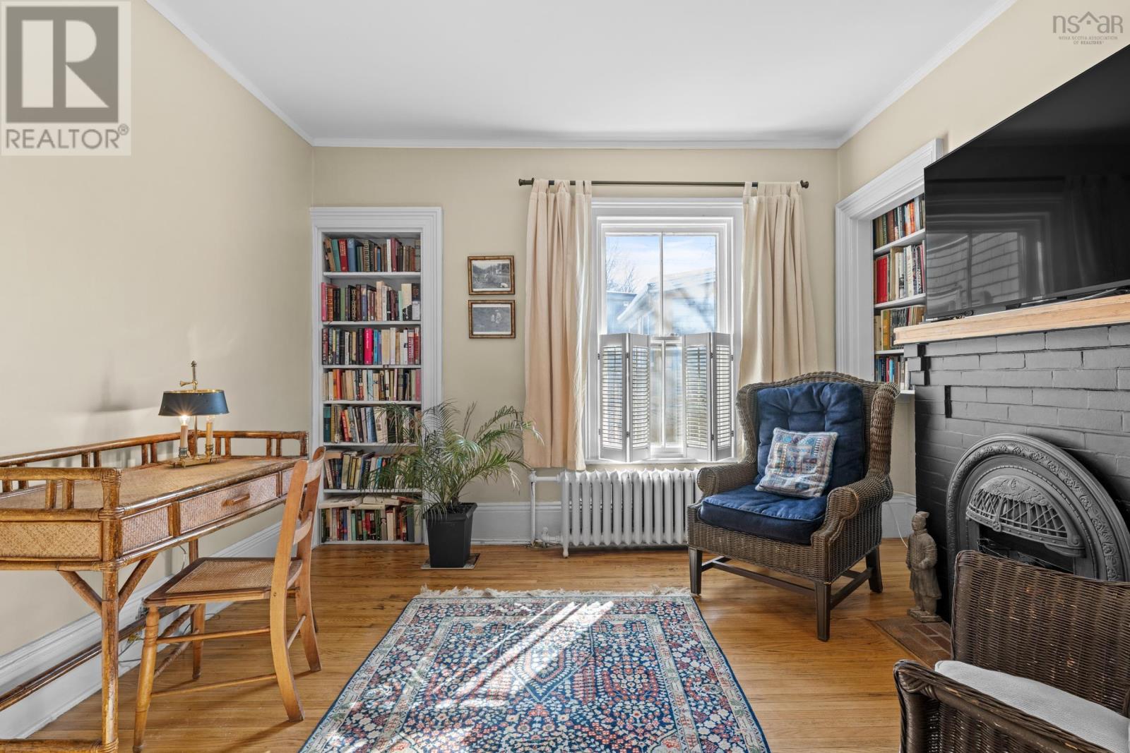 5742 Victoria Road, Halifax, Nova Scotia  B3H 1N2 - Photo 37 - 202603053