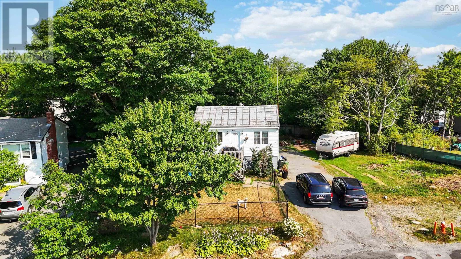 24 Levis Street, Halifax, Nova Scotia  B3R 1L9 - Photo 37 - 202603103