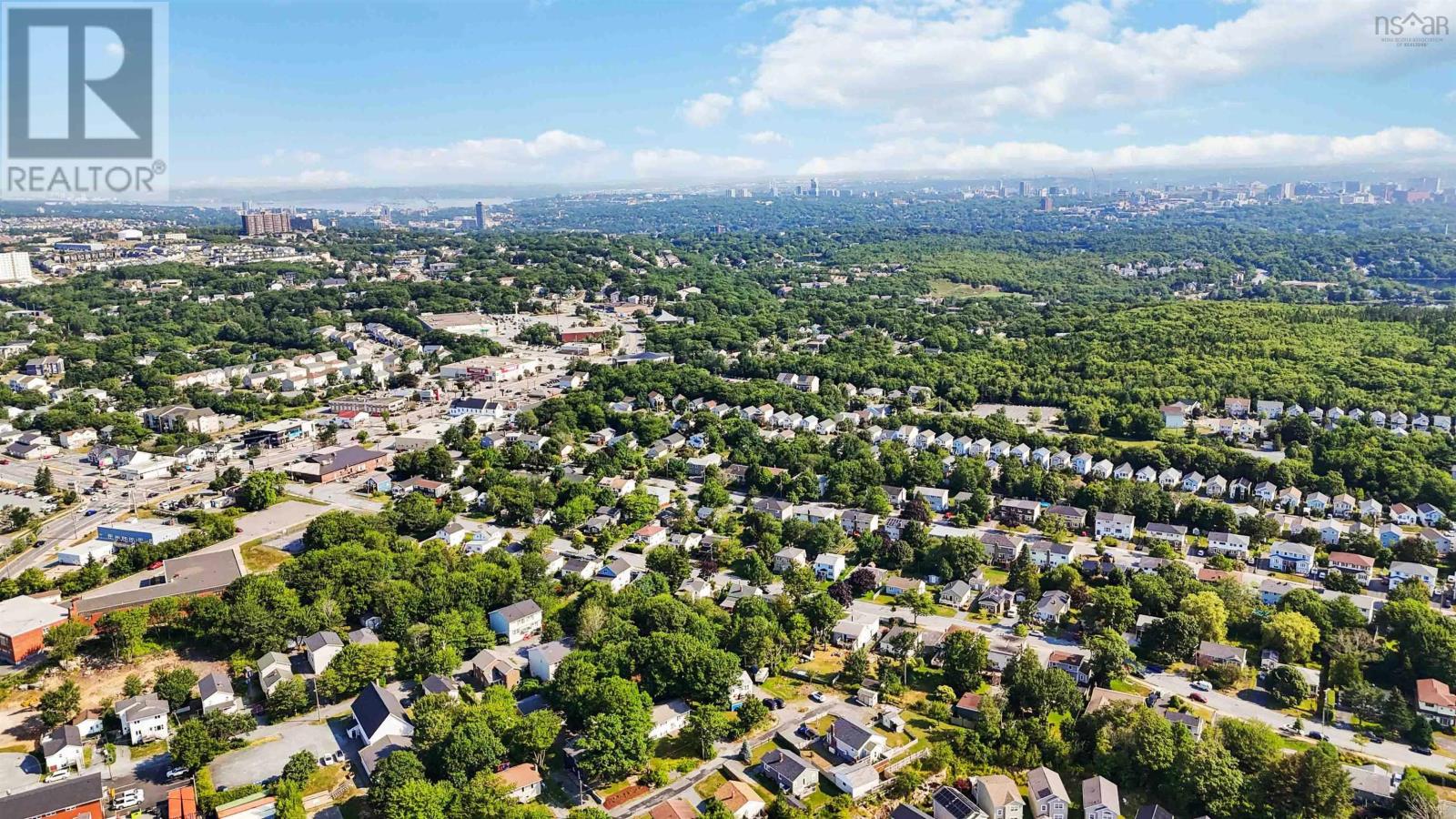 24 Levis Street, Halifax, Nova Scotia  B3R 1L9 - Photo 9 - 202603103