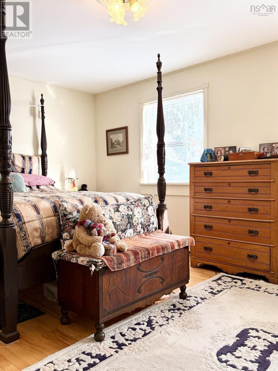 196 Hartz Point Road, Shelburne, Nova Scotia  B0T 1W0 - Photo 29 - 202603112