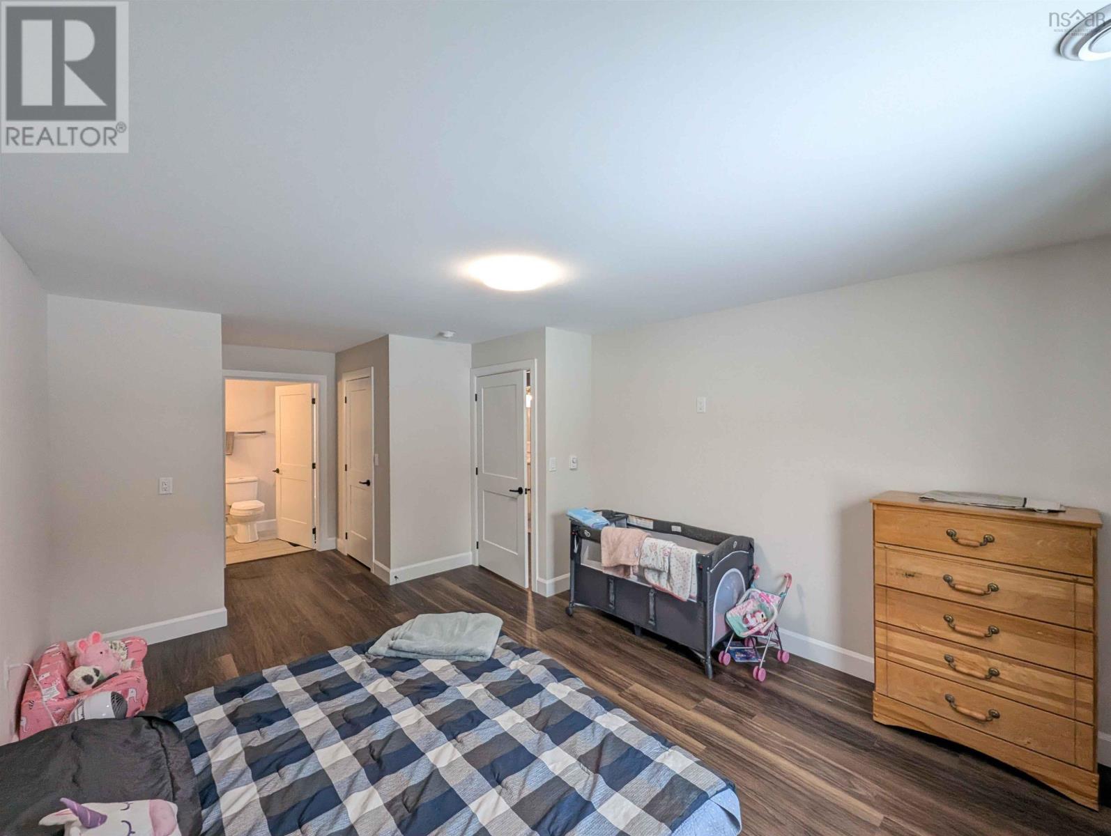 128 & 130 Renfrew Road, Enfield, Nova Scotia  B2T 1M6 - Photo 29 - 202603313