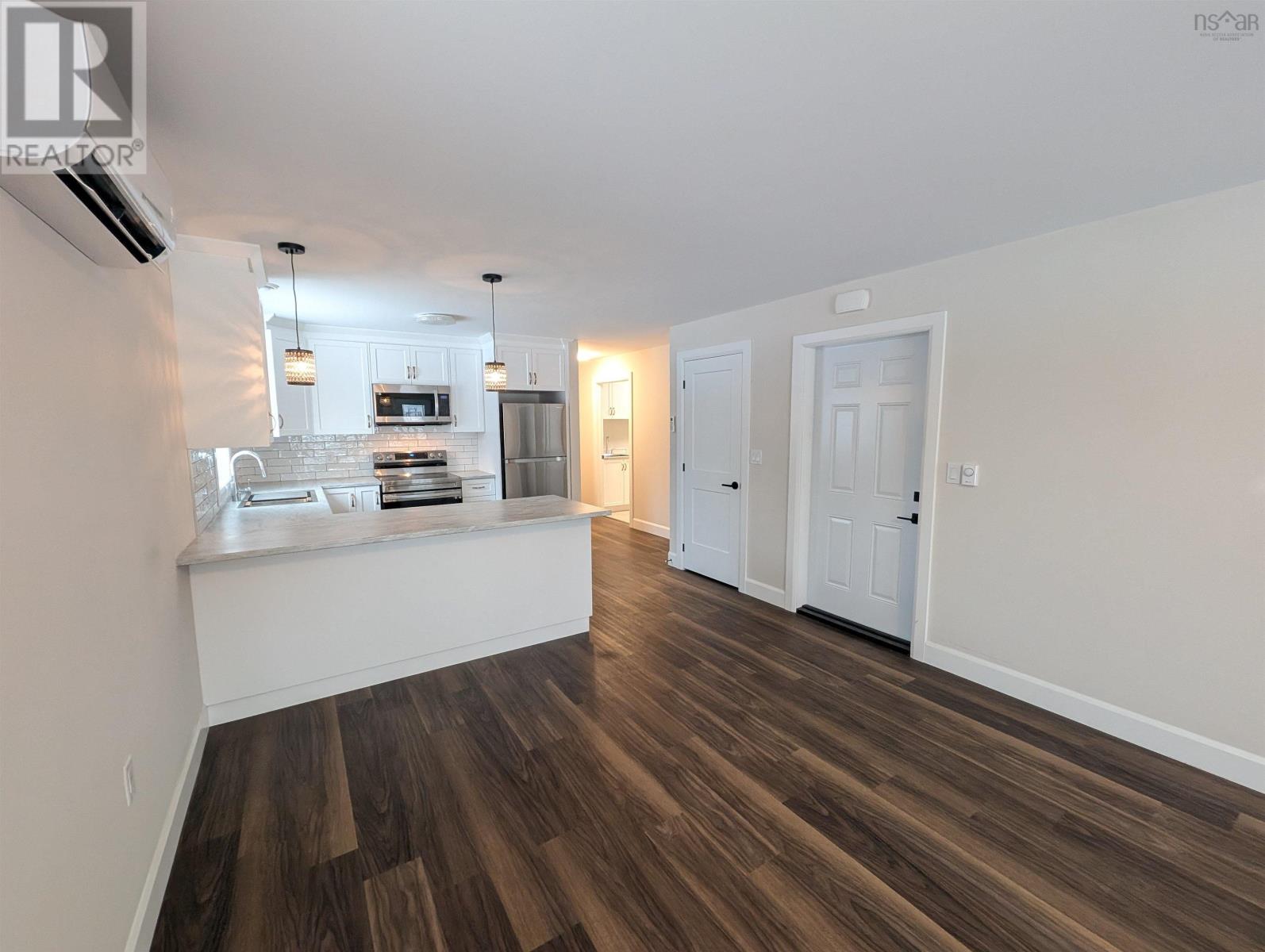 128 & 130 Renfrew Road, Hants, Nova Scotia  B2T 1H6 - Photo 10 - 202603315