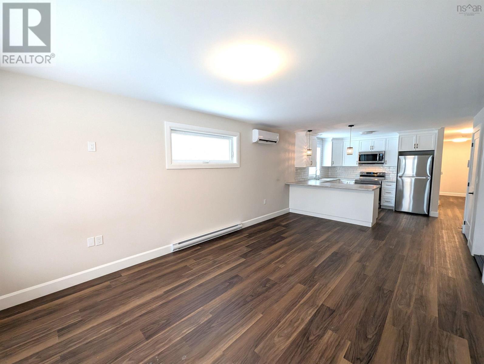 128 & 130 Renfrew Road, Hants, Nova Scotia  B2T 1H6 - Photo 11 - 202603315