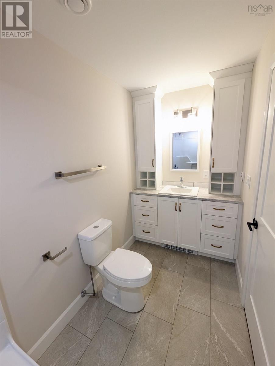 128 & 130 Renfrew Road, Hants, Nova Scotia  B2T 1H6 - Photo 18 - 202603315