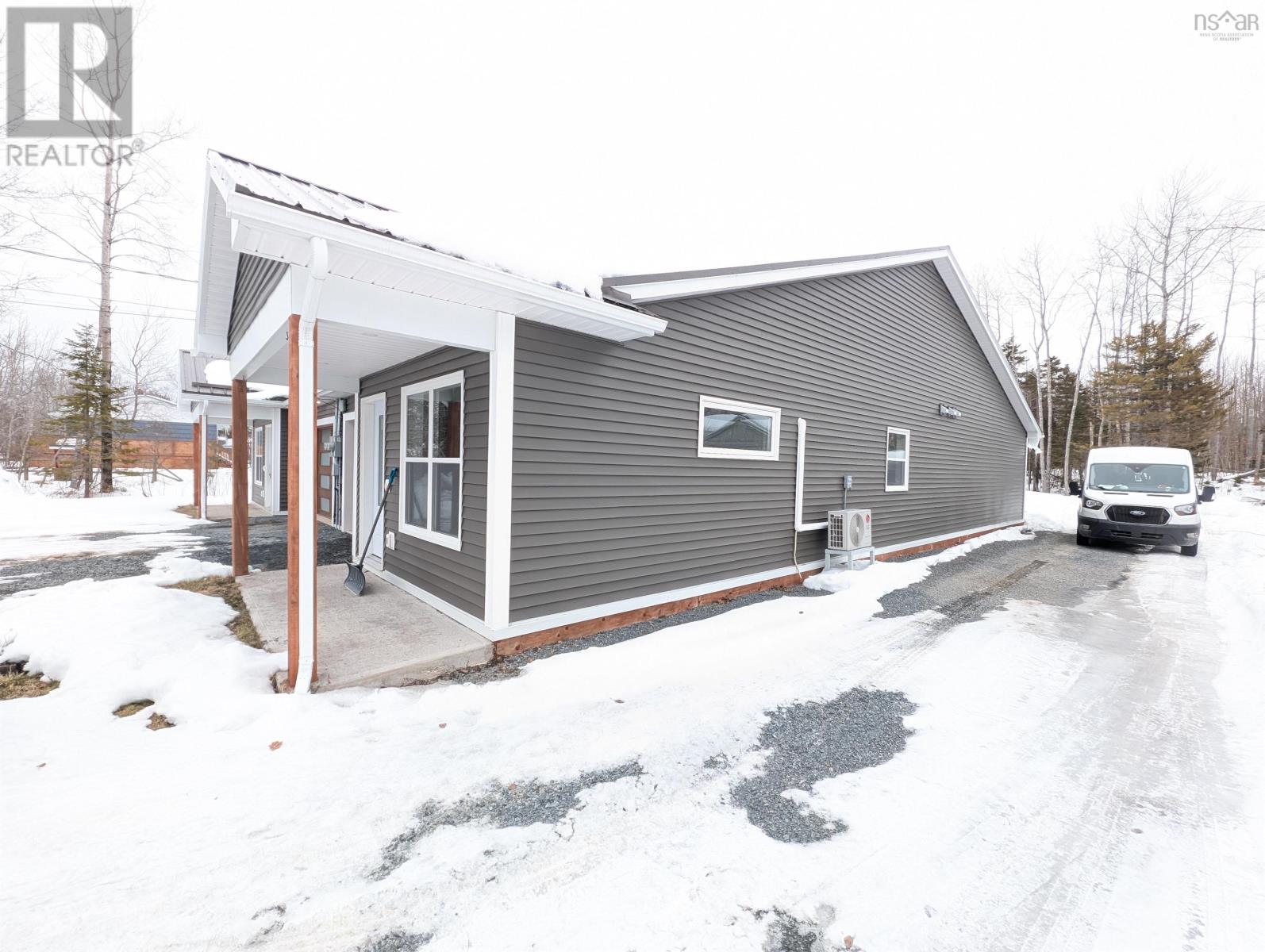 128 & 130 Renfrew Road, Hants, Nova Scotia  B2T 1H6 - Photo 25 - 202603315