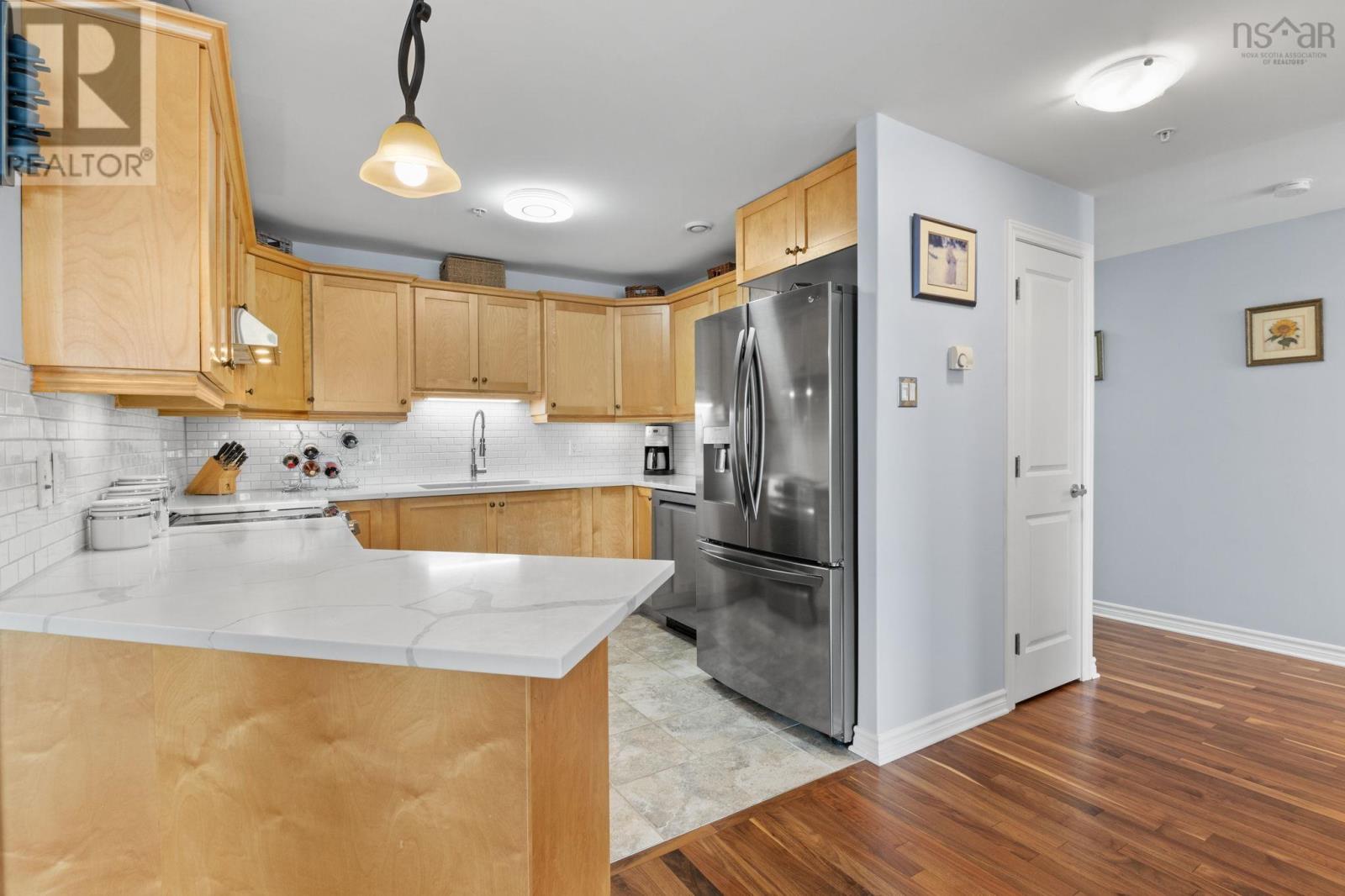 306 77 Russell Lake, Dartmouth, Nova Scotia  B2W 6R8 - Photo 8 - 202603360