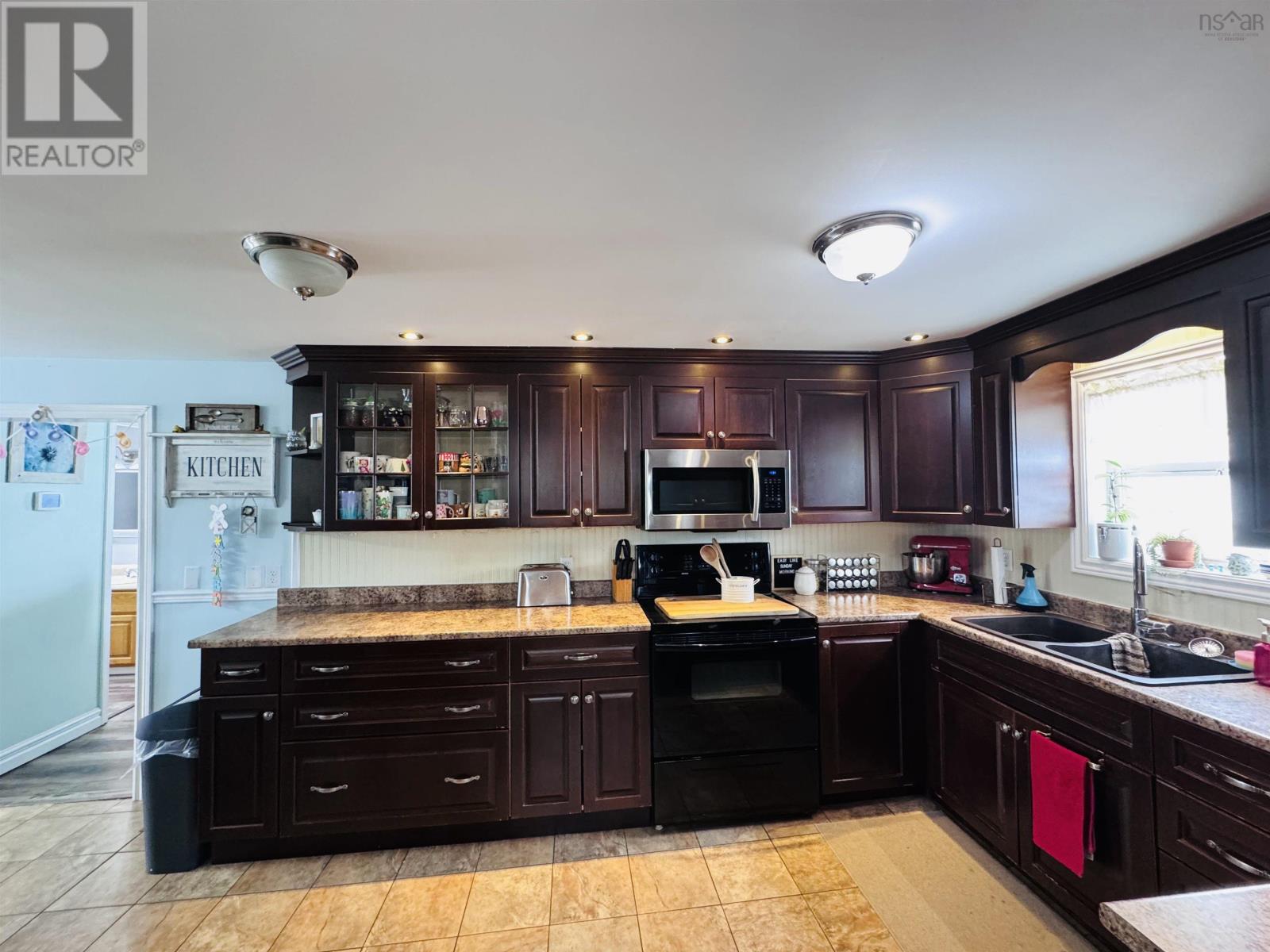 400 Pictou Road, Bible Hill, Nova Scotia  B2N 2T7 - Photo 13 - 202603470