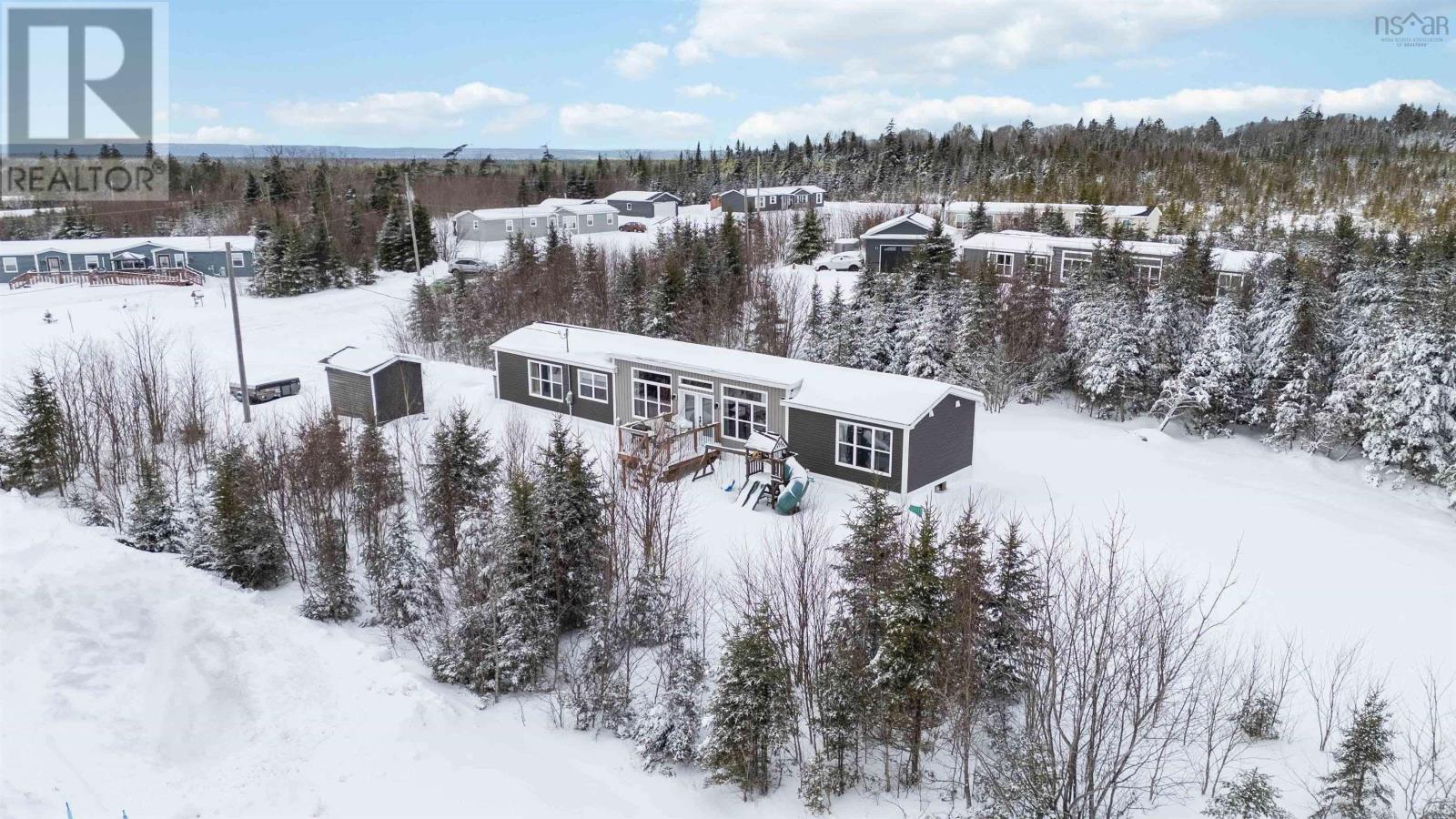 33 Jet Court, Devon, Nova Scotia  B2T 0N8 - Photo 3 - 202603475