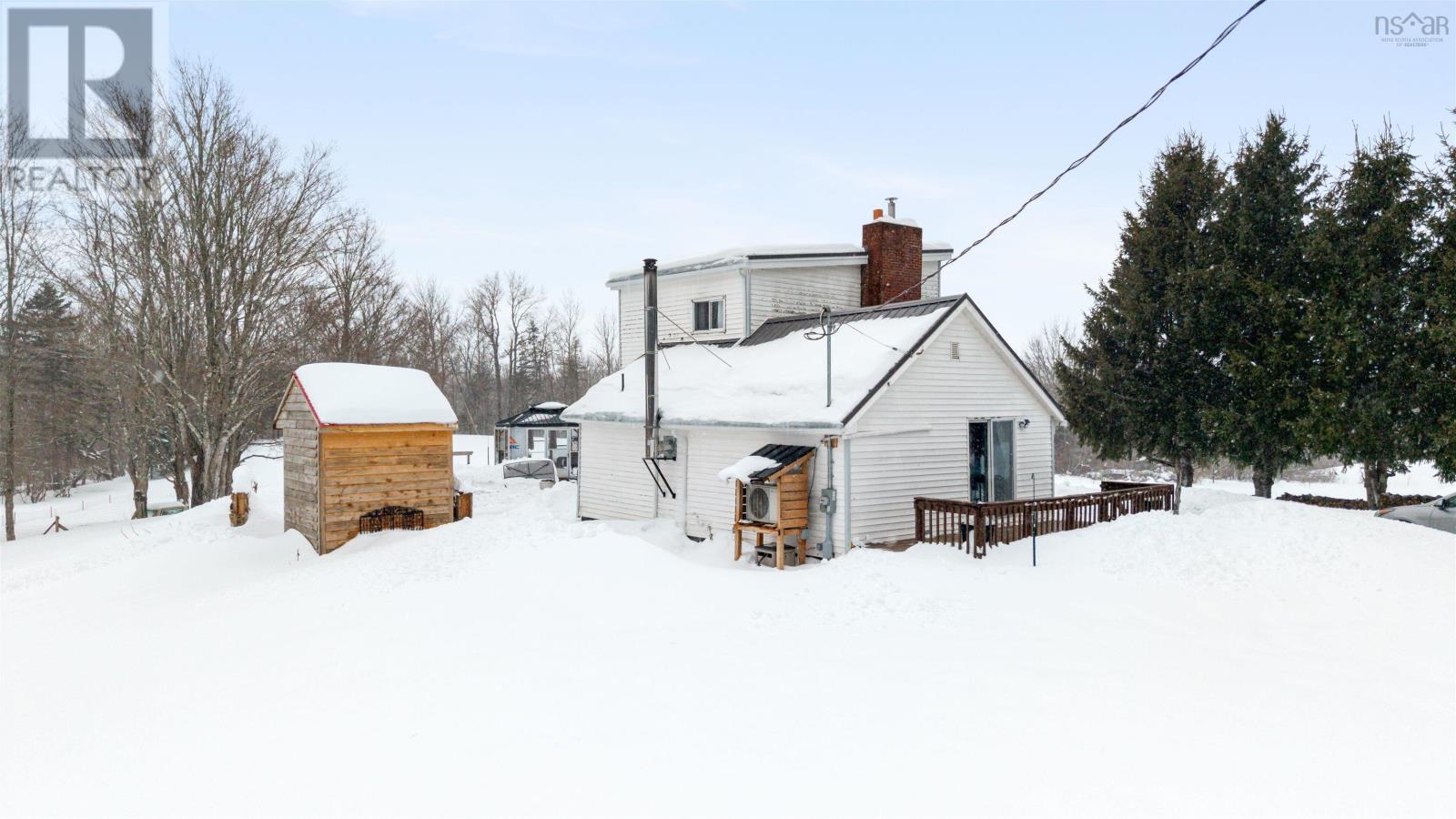 997 East River East Side Road, glencoe, Nova Scotia