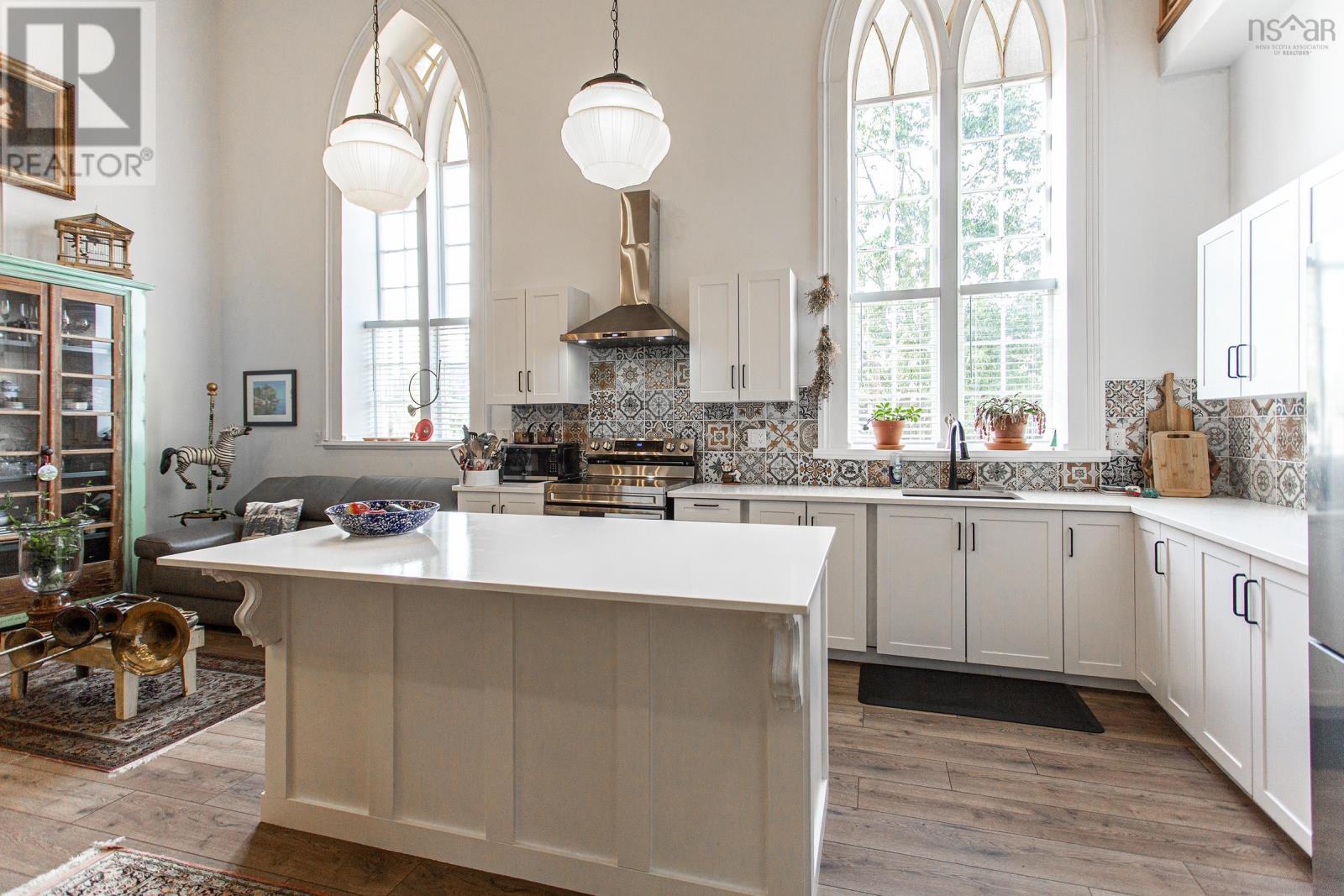 579 Main Street, Lawrencetown, Nova Scotia  B0S 1M0 - Photo 15 - 202603575