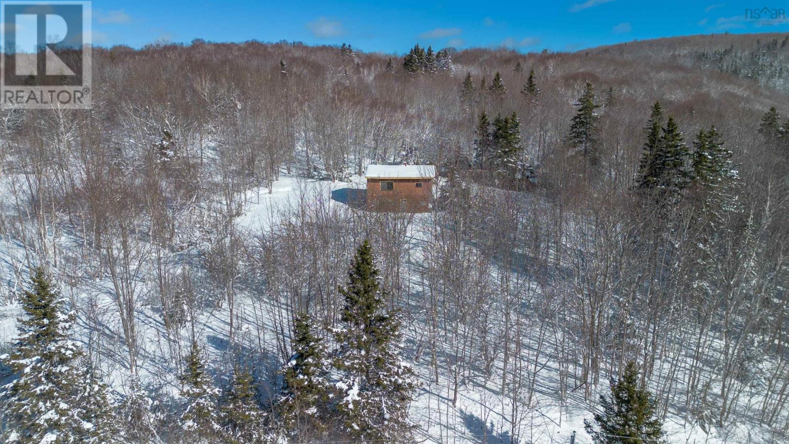 2322 395 Highway, East Lake Ainslie, Nova Scotia  B0E 3M0 - Photo 16 - 202603588