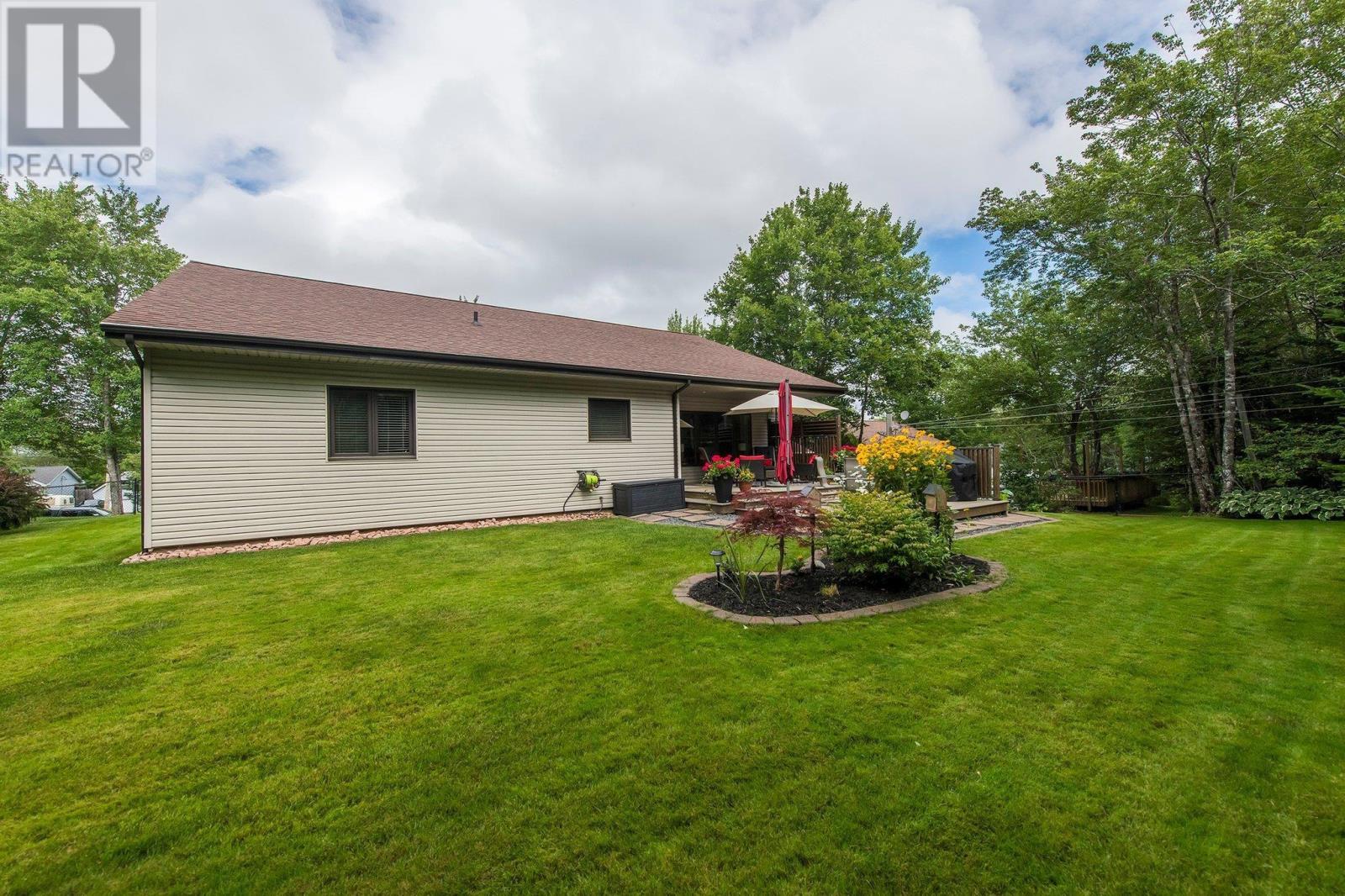 59 Poplar Drive, Lantz, Nova Scotia  B2S 1X4 - Photo 40 - 202603606