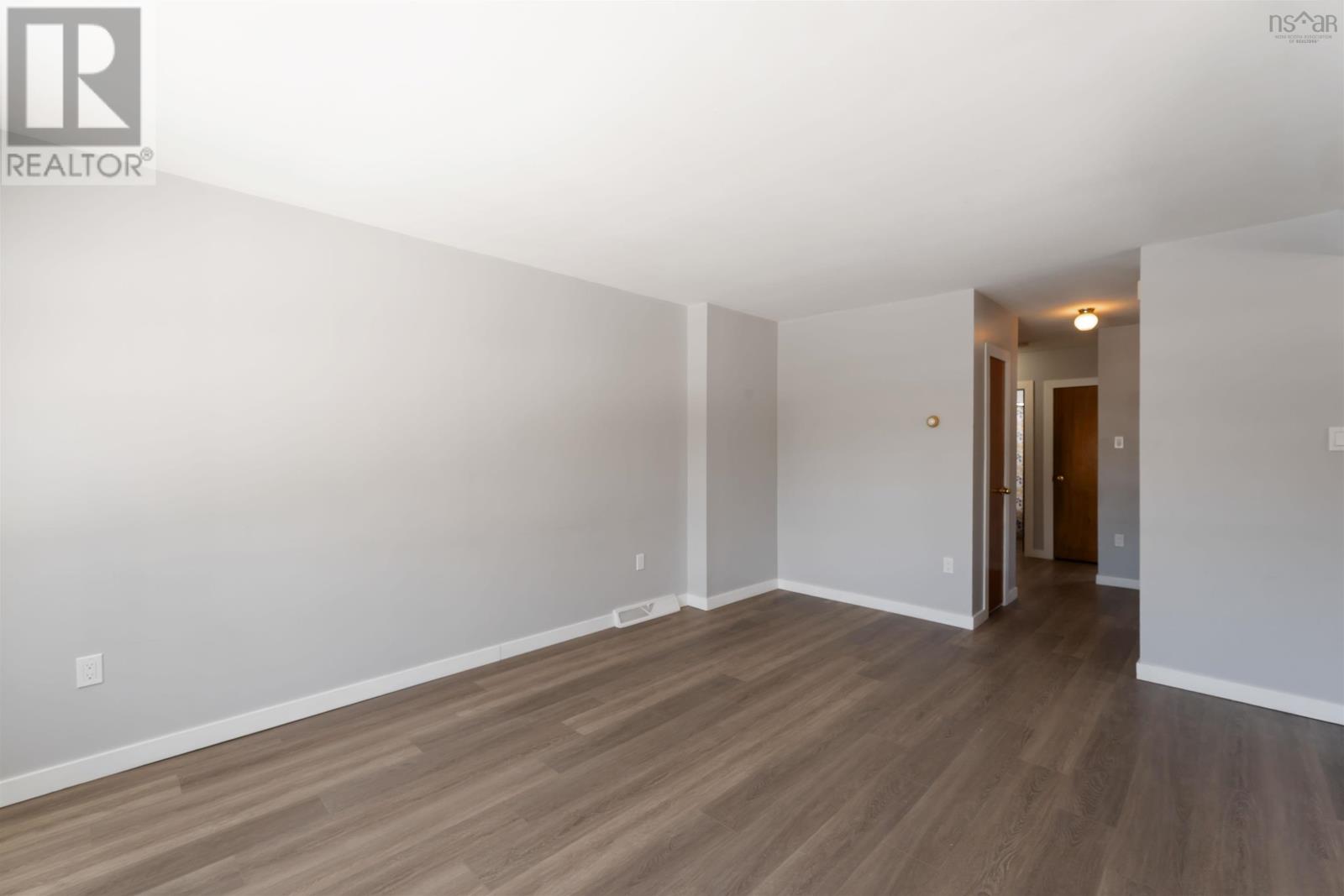 350 Bridge Street, Kentville, Nova Scotia  B4N 2G5 - Photo 4 - 202603632