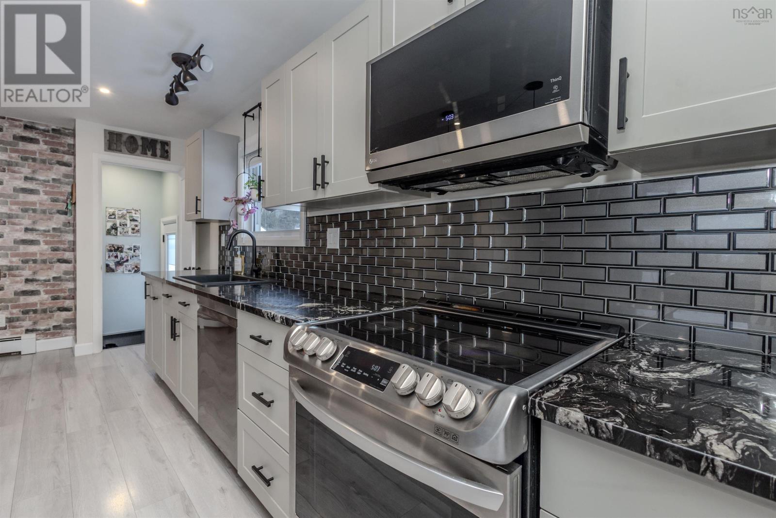 58 Macbelger Crescent, Boularderie East, Nova Scotia  B1X 1J3 - Photo 13 - 202603694