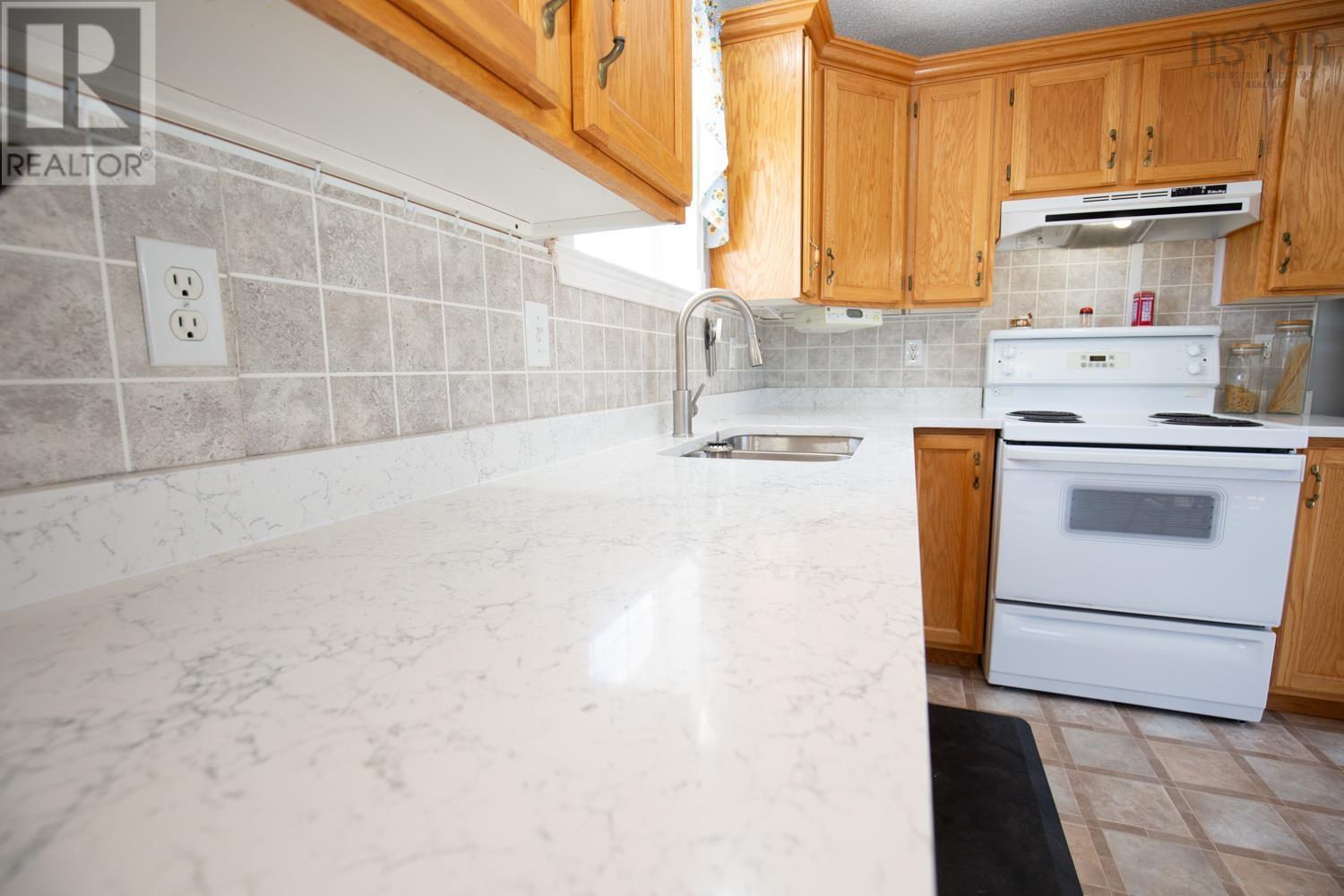 33 Dresden Way, Debert, Nova Scotia  B0M 1G0 - Photo 16 - 202603749