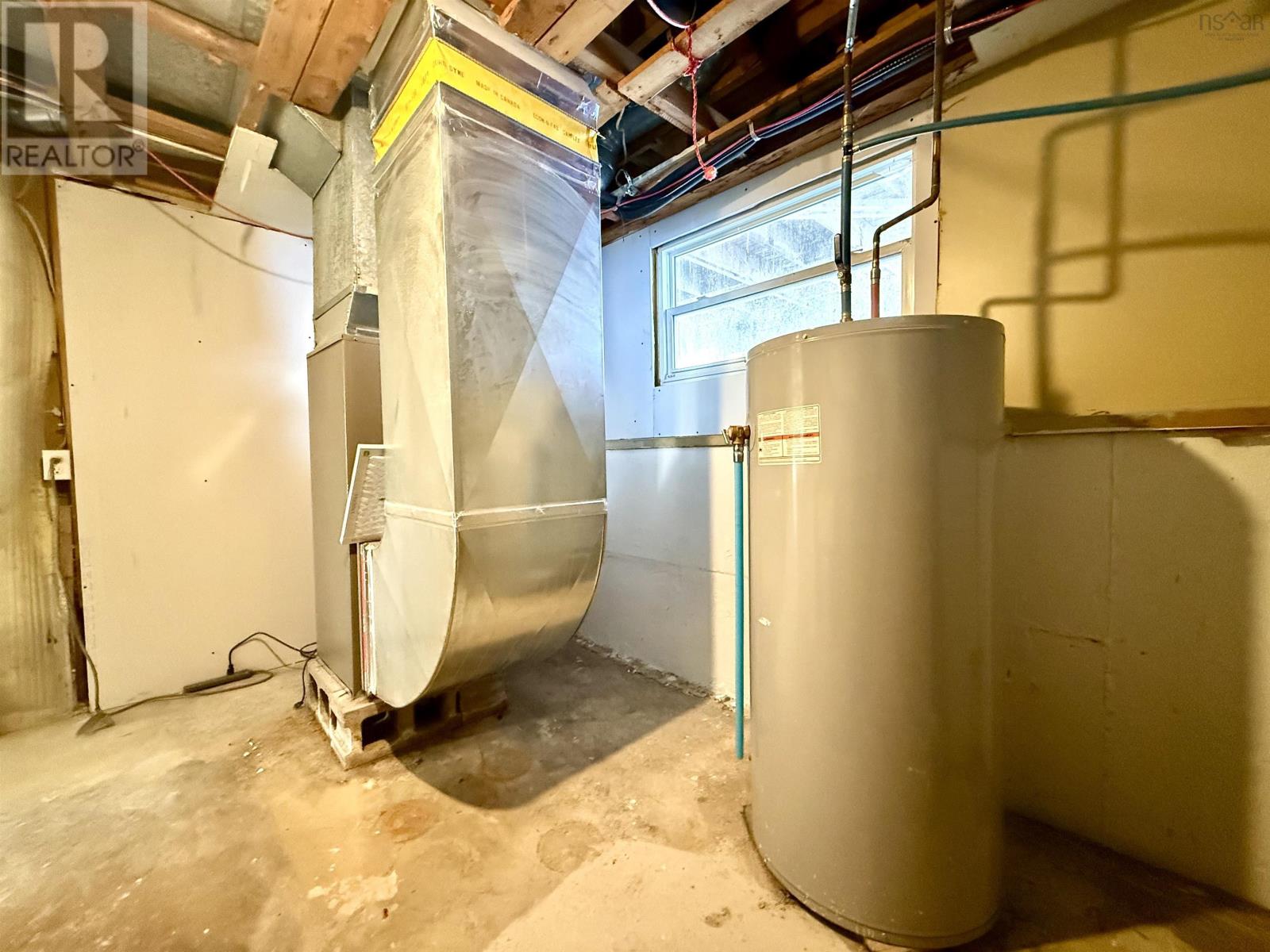 20 Dickey Street, Amherst, Nova Scotia  B4H 2H9 - Photo 39 - 202603753