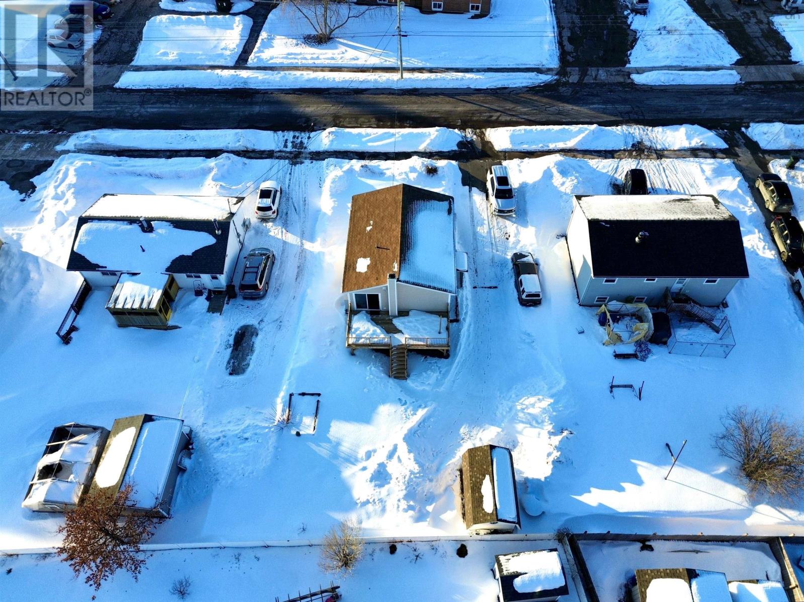 20 Dickey Street, Amherst, Nova Scotia  B4H 2H9 - Photo 5 - 202603753