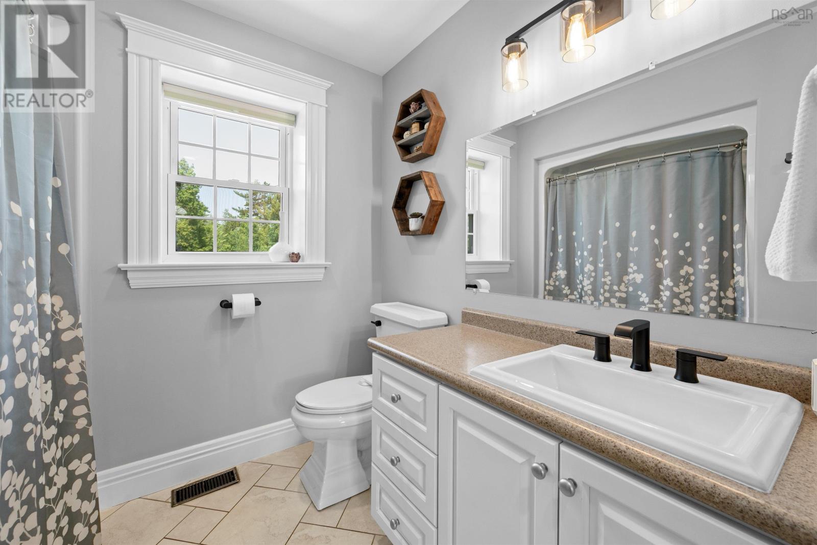 13697 Highway 1, Wilmot, Nova Scotia  B0P 1W0 - Photo 35 - 202603771